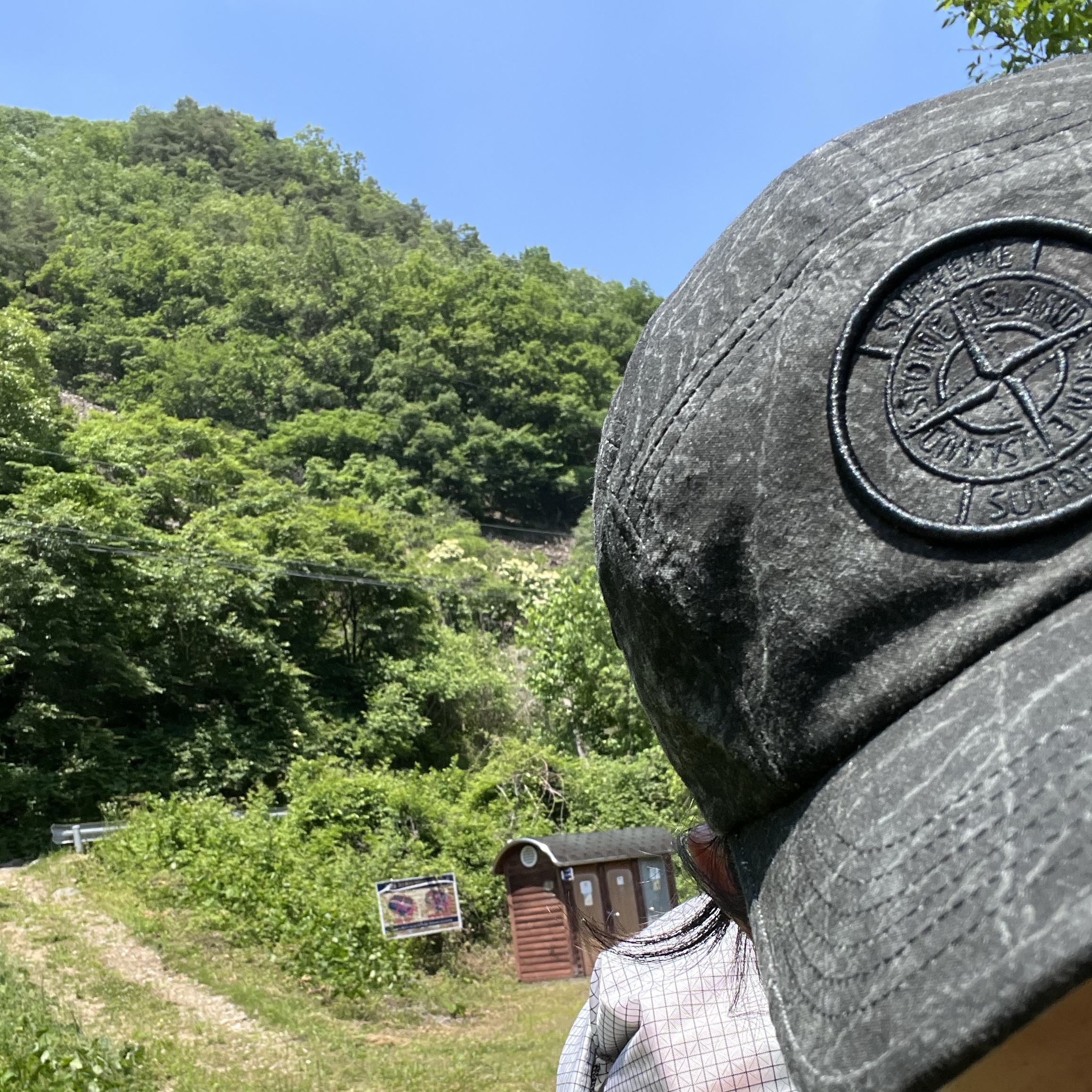Salomon RX Moc 3.0 Suede Black Magnet, Supreme x Stone Island Camp Cap Black - 23FW 착용 스타일 - 3