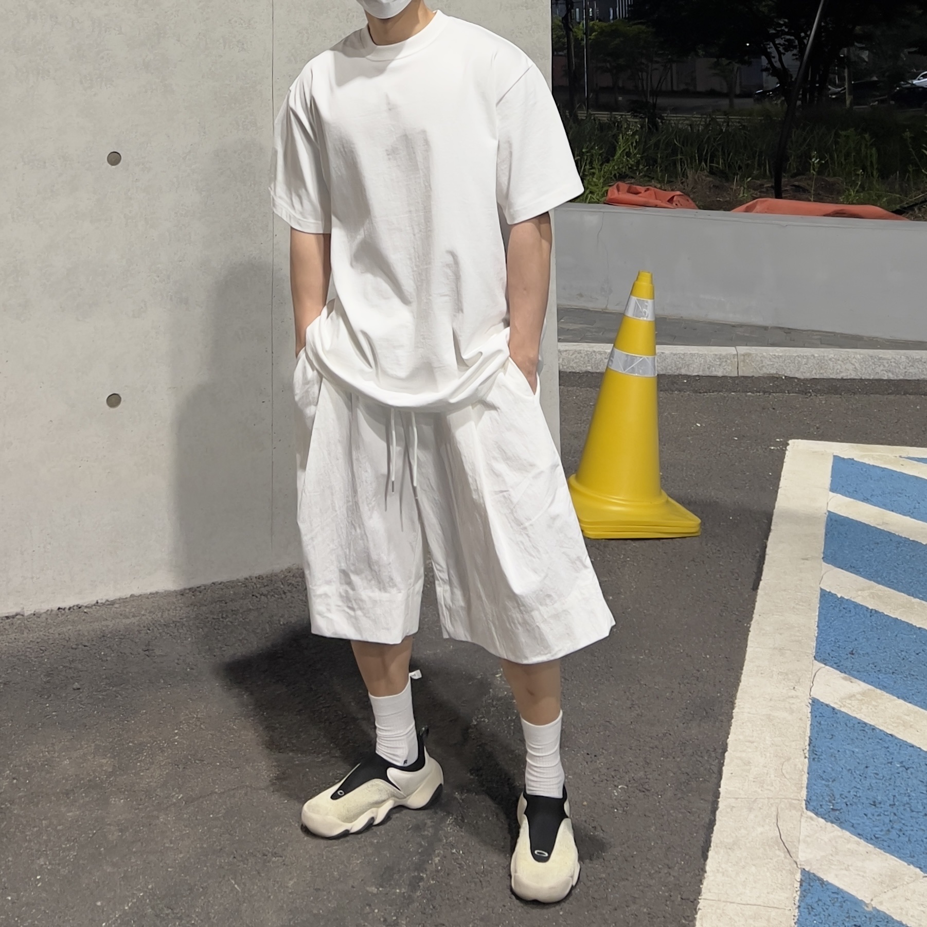 리플렉 인스타그램 : ... (@zuyyou) 님의 게시물 | KREAM