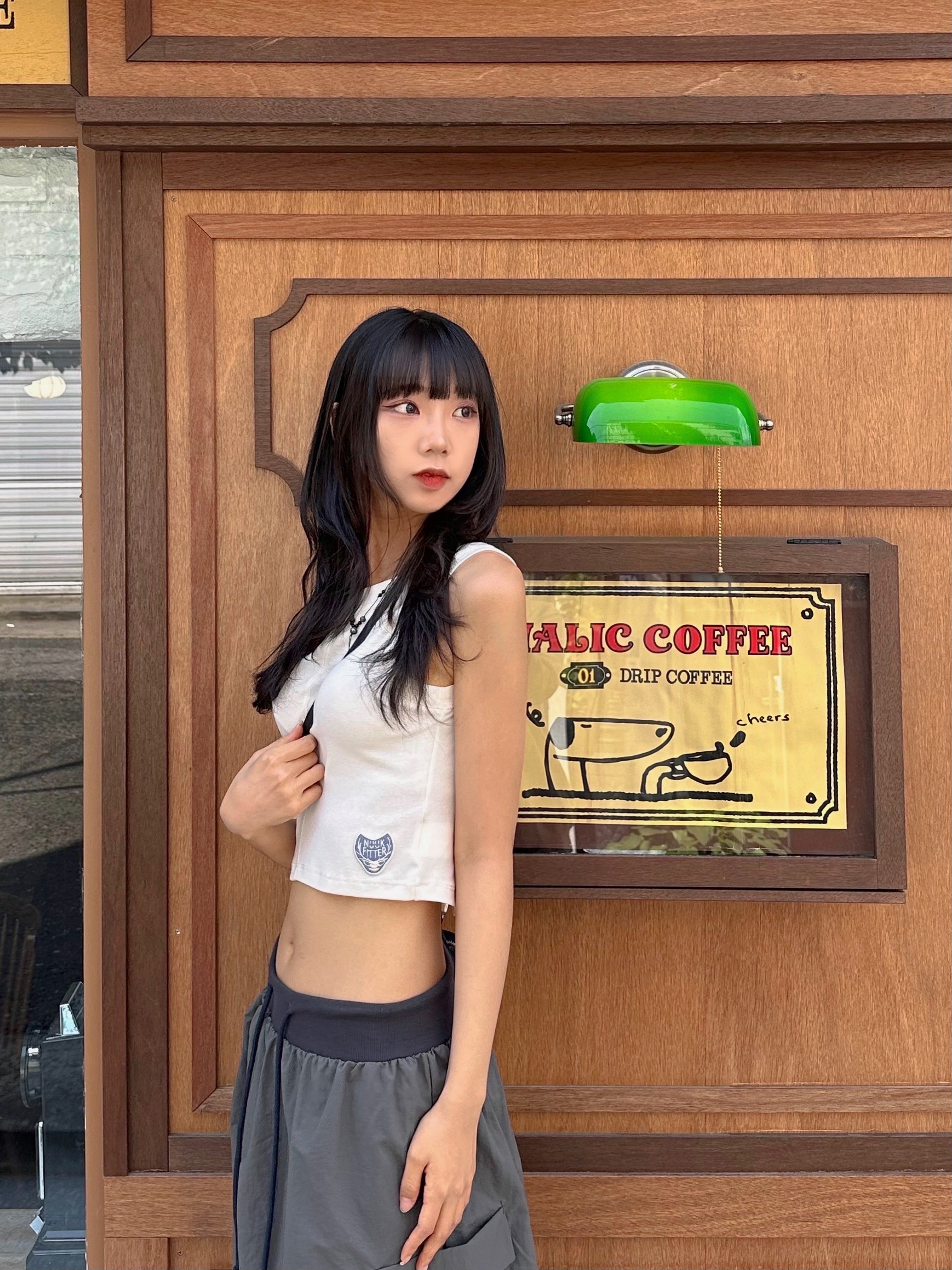 아디다스 슈퍼스타 82 블랙 화이트 착용 스타일 - 2