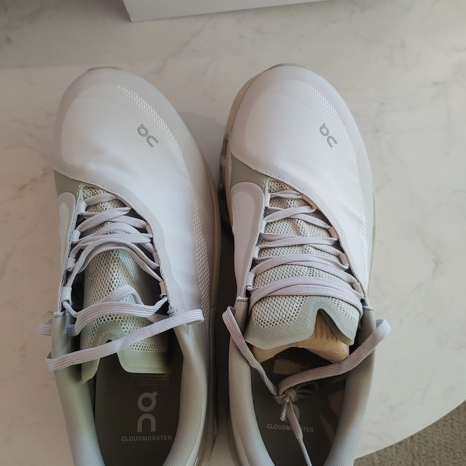 (W) On Running x Post Archive Faction (Paf) Cloudmonster 2 Moondust Chalk, On Running x Post Archive Faction (Paf) Cloudmonster 2 Moondust Chalk 착용 스타일