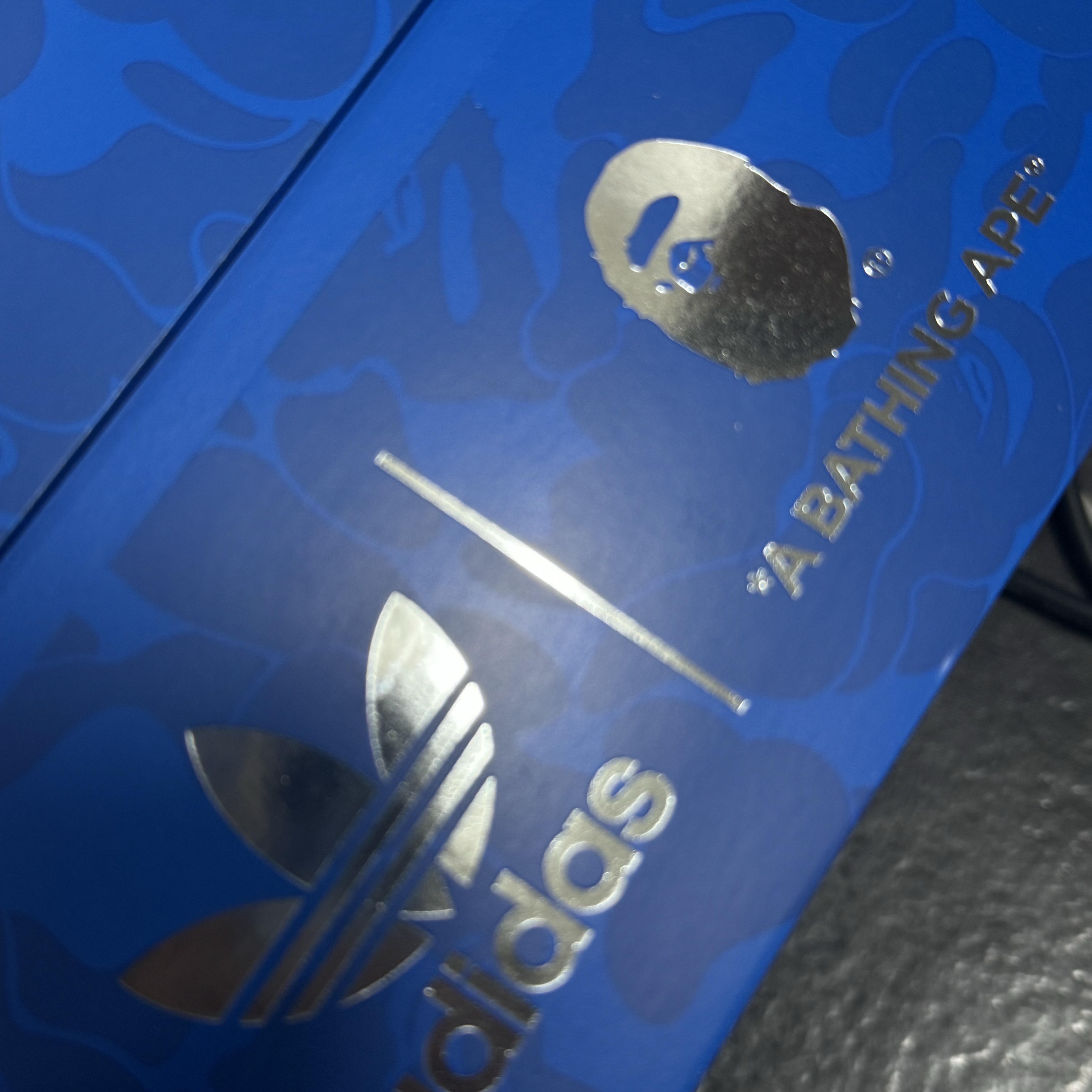 Adidas x BAPE Forum 84 Low Blue Camo 착용 스타일 - 3