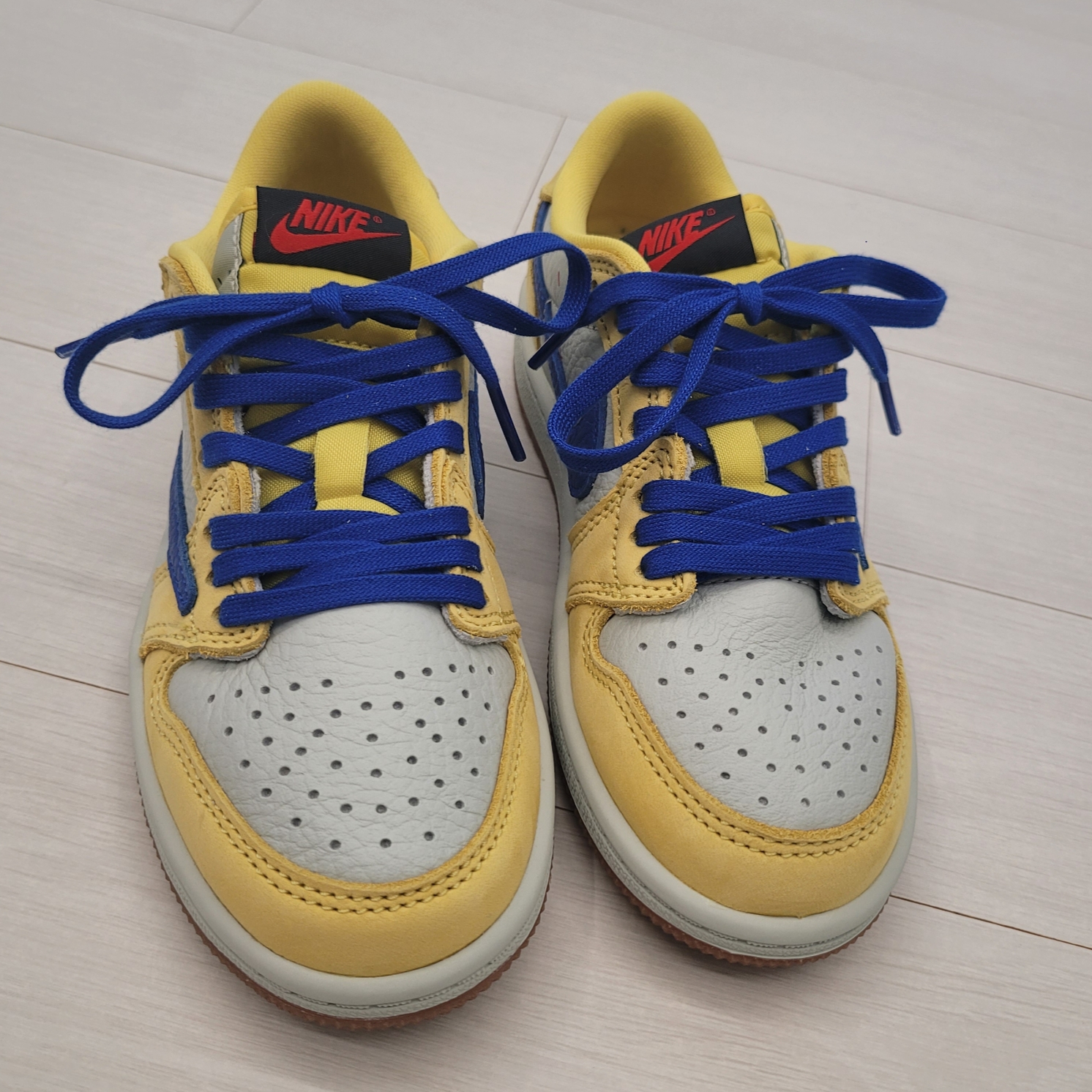 (PS) Jordan 1 x Travis Scott Retro Low OG SP Canary 착용 스타일 - 3