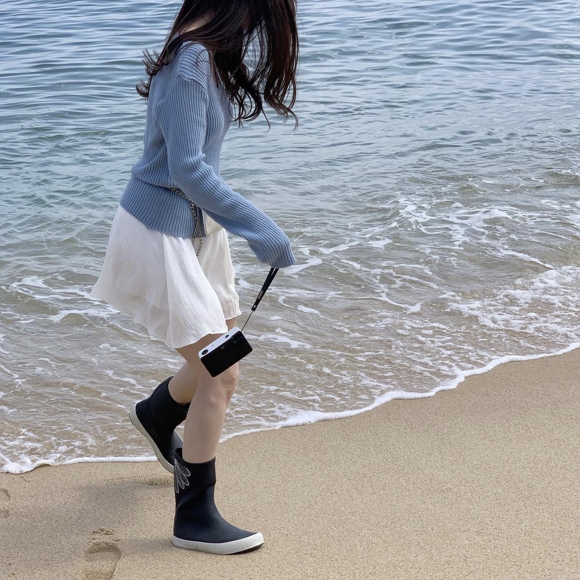 Mardi Mercredi Les Pompes Women Pluie Rain Boots Short Black, Mardi Mercredi Les Pompes Women Pluie Rain Boots Short Beige 착용 스타일