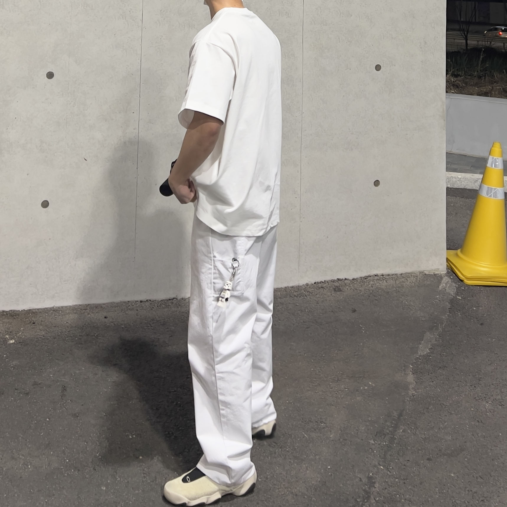 Oakley Factory Team x Brain Dead Flesh White Birch, Oakley Factory Team x Brain Dead Flesh Milk Black 착용 스타일 - 4