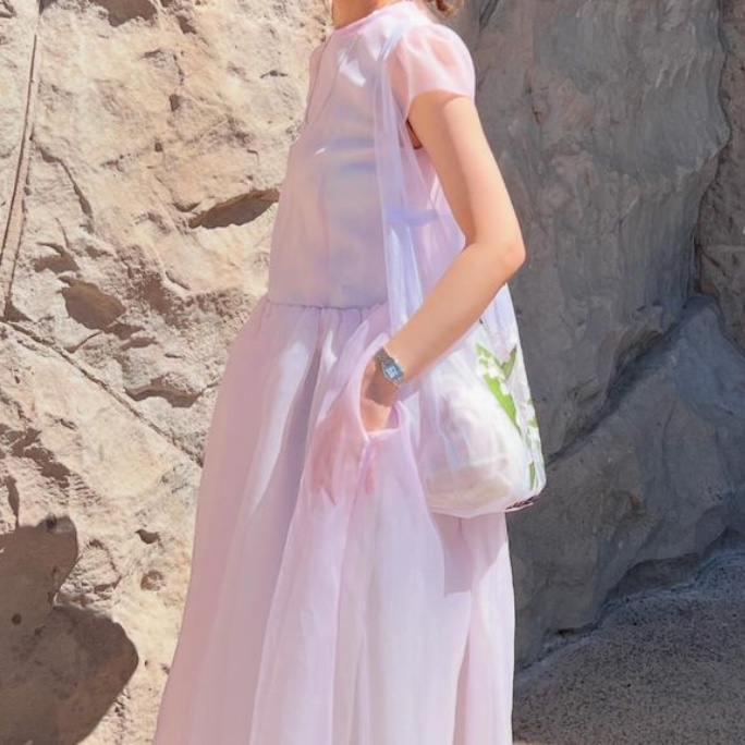 [KREAM 단독 / 예약 배송] FLETTA 92 Organza Dress Black, [KREAM 단독 / 예약 배송] FLETTA 92 Organza Dress Lavender 착용 스타일