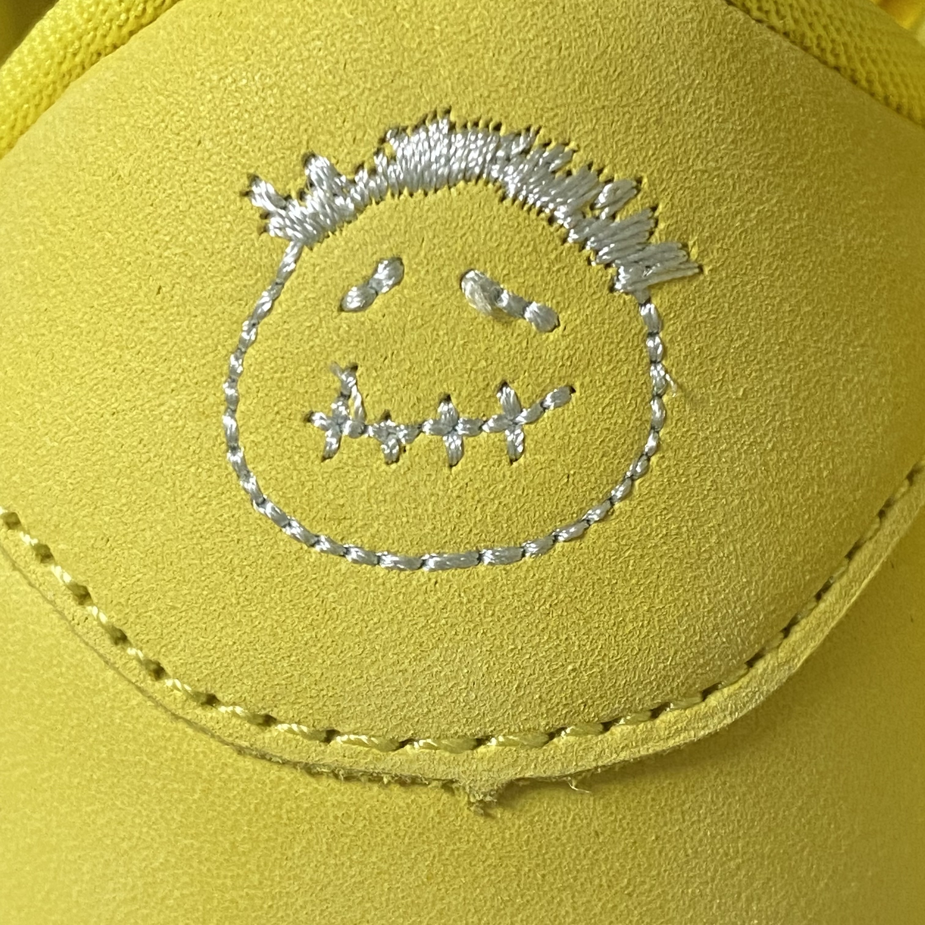 (W) Jordan 1 x Travis Scott Retro Low OG SP Canary, (PS) Jordan 1 x Travis Scott Retro Low OG SP Canary 착용 스타일 - 2