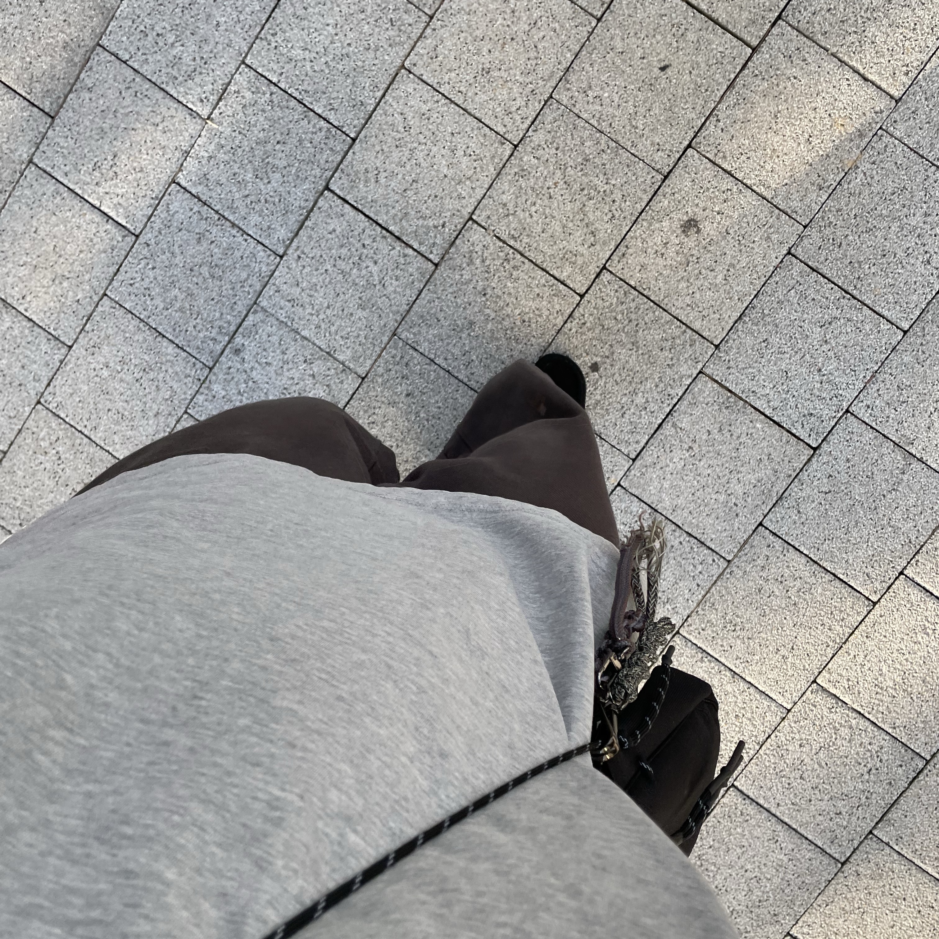 Polyteru Human Index Human Jumbo 1/2 T-Shirt Gray, [프리오더] Polyteru Wallabee Shoes Plain Black 착용 스타일