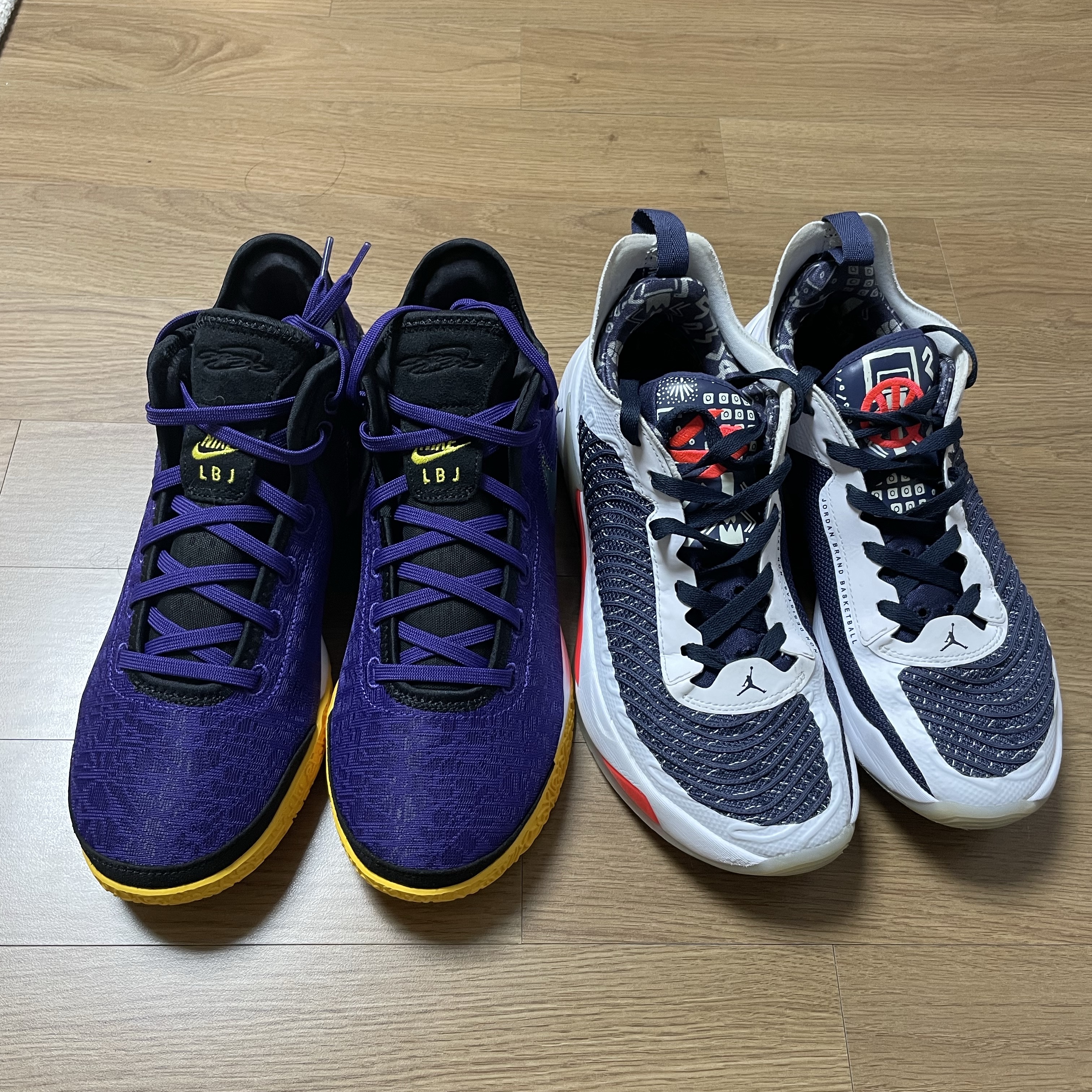 Nike LeBron NXXT Gen EP Court Purple Black, Jordan Luka 1 White Neutral Indigo 착용 스타일 - 3