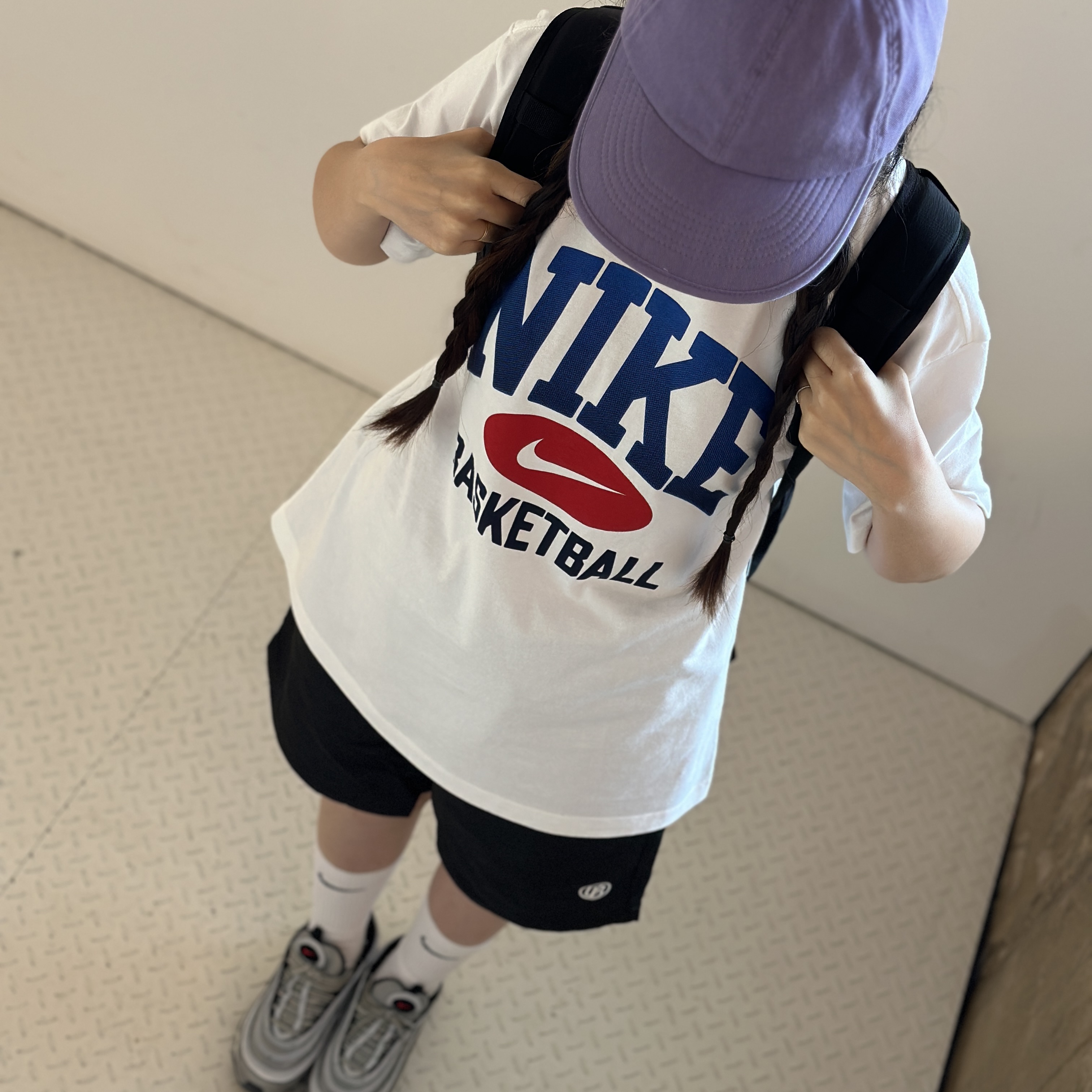 (W) Nike Air Max 97 OG Silver Bullet 2022, Nike x Stussy NRG Crew Socks White Black 착용 스타일 - 4