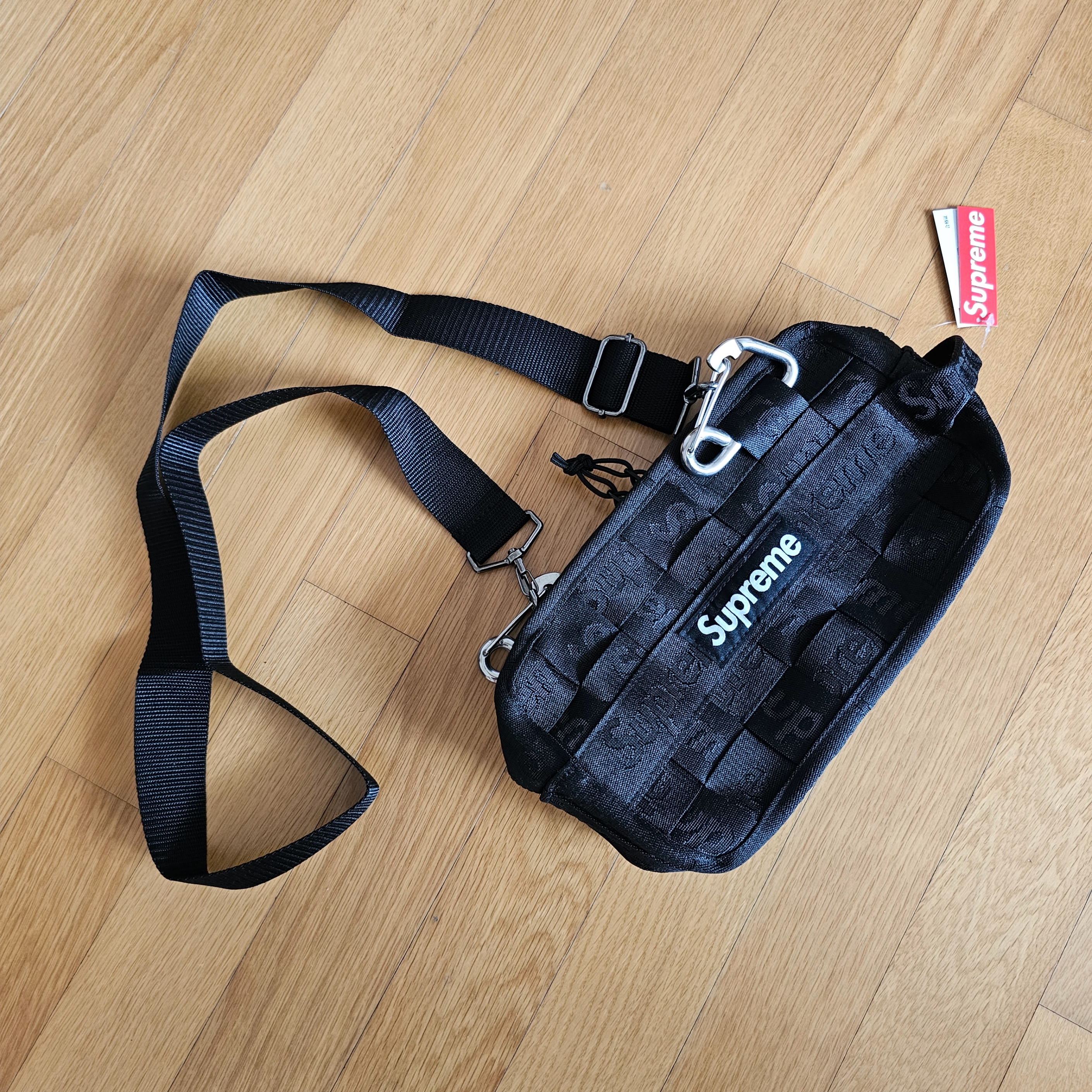 Supreme Woven Utility Bag Black - 24SS 착용 스타일