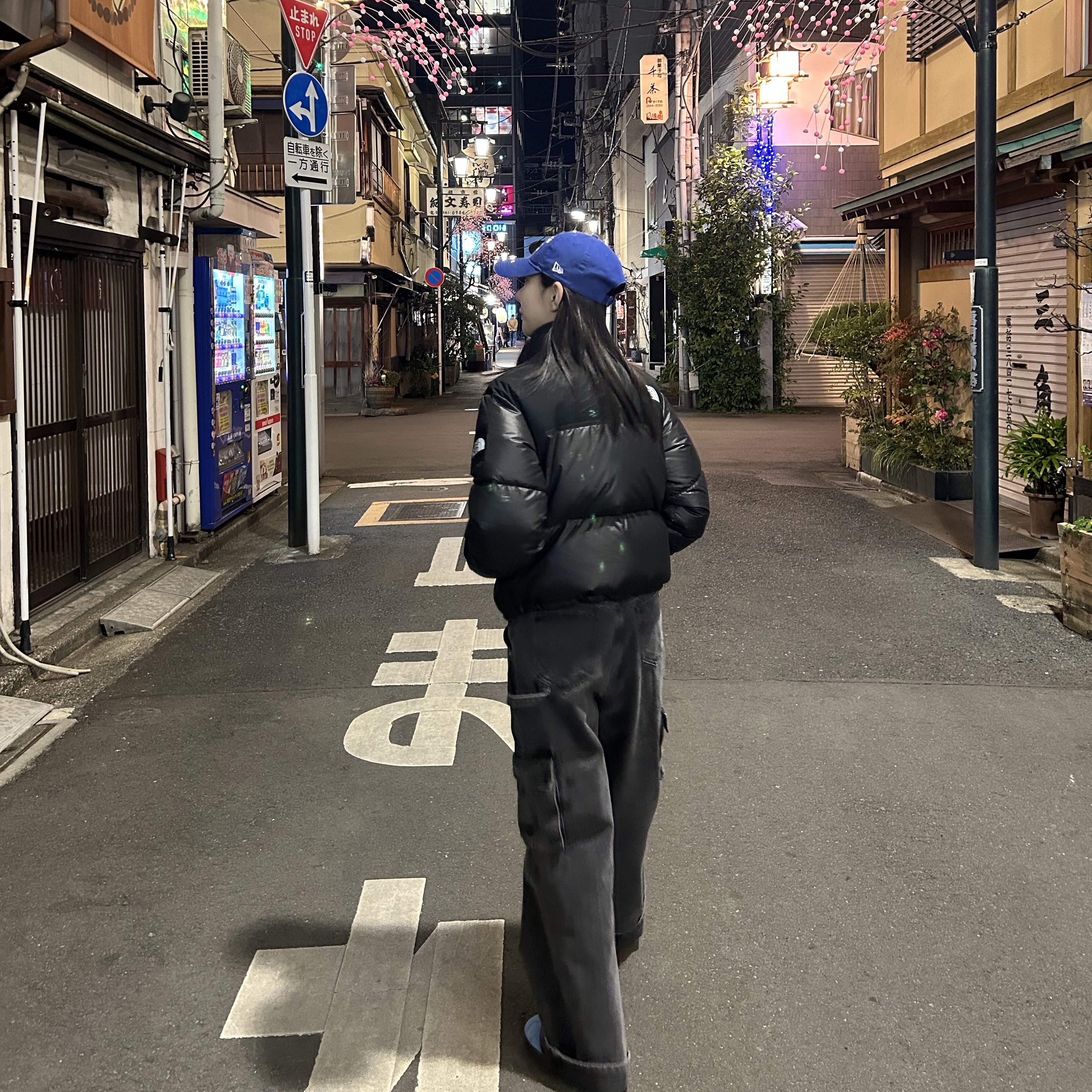 (W) The North Face Nuptse Short Jacket Black 착용 스타일