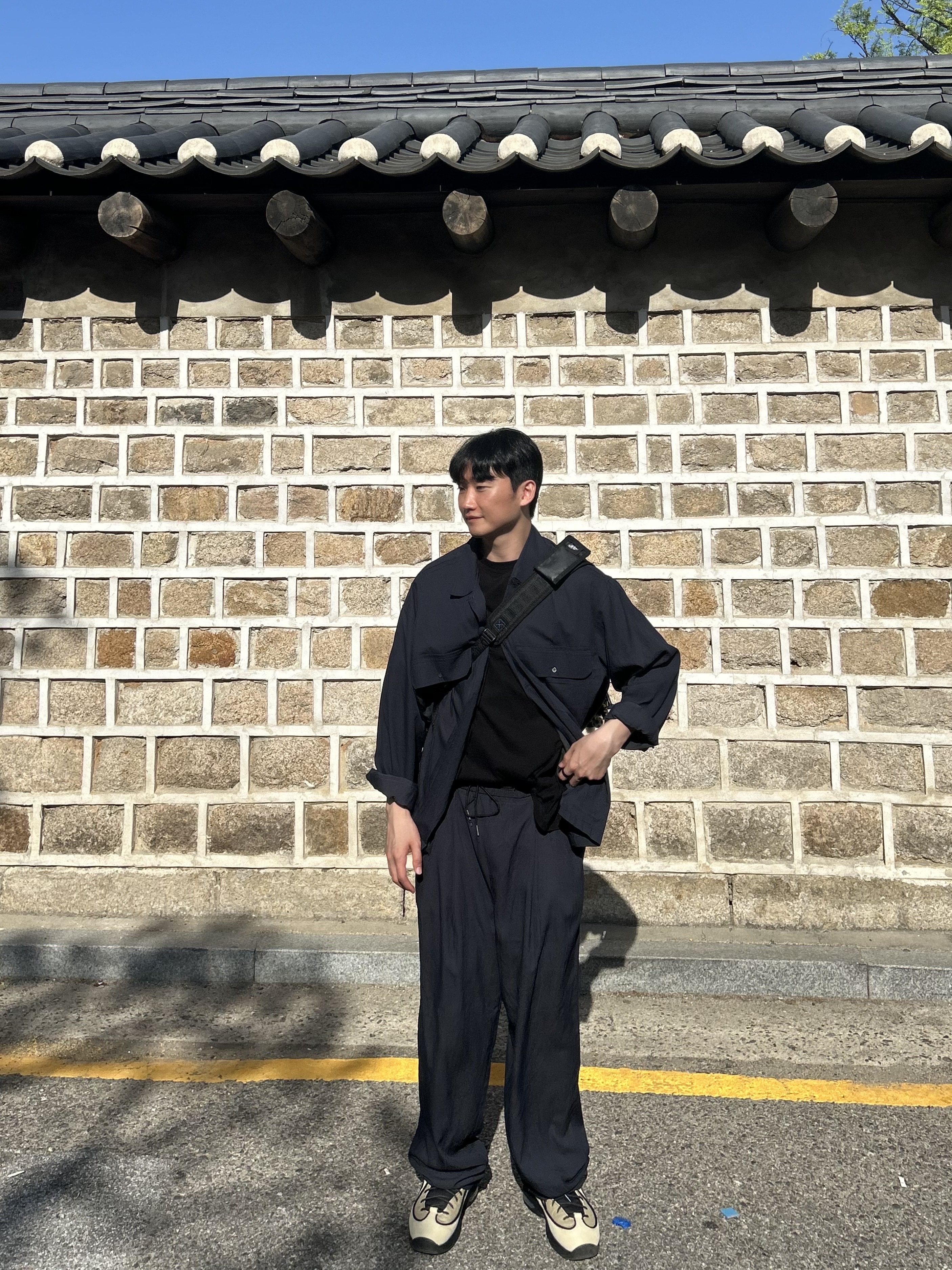 Ader Error x Eastpak Up-Down Sling Black, Nike x Stussy Air Penny II Rattan and Limestone 착용 스타일 - 3