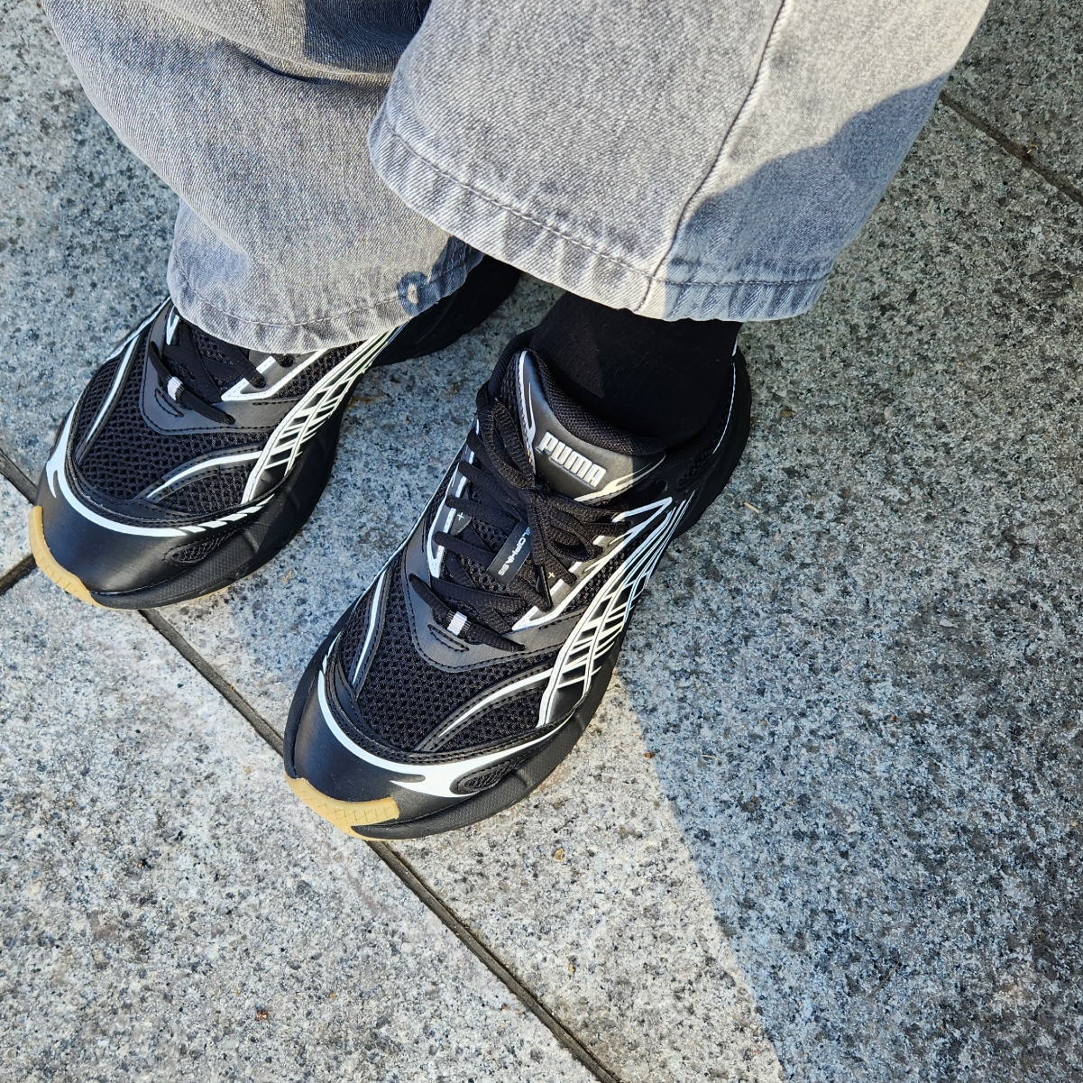 Puma Velophasis Technisch Black White 착용 스타일