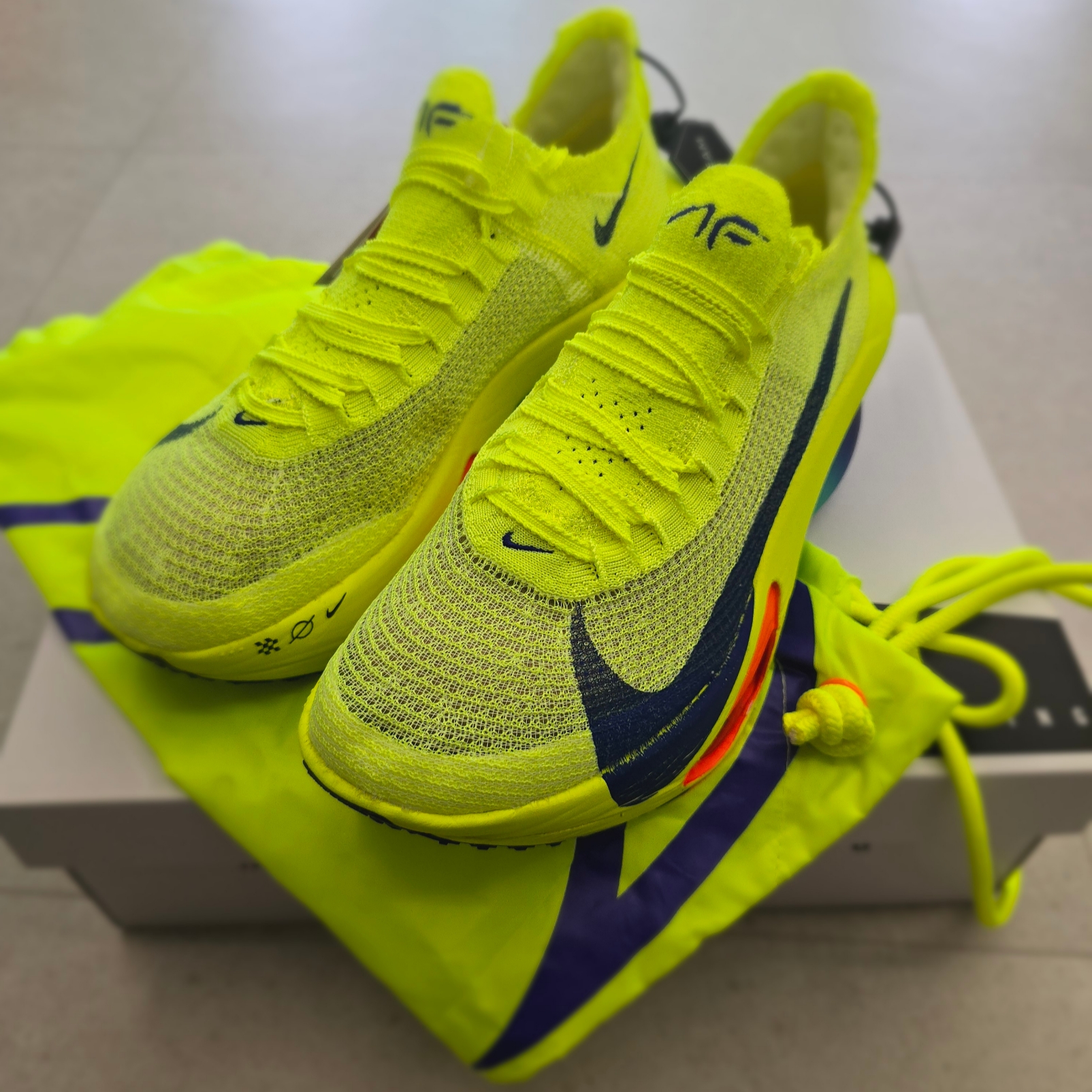 Nike Air Zoom Alphafly Next% 3 Volt 착용 스타일