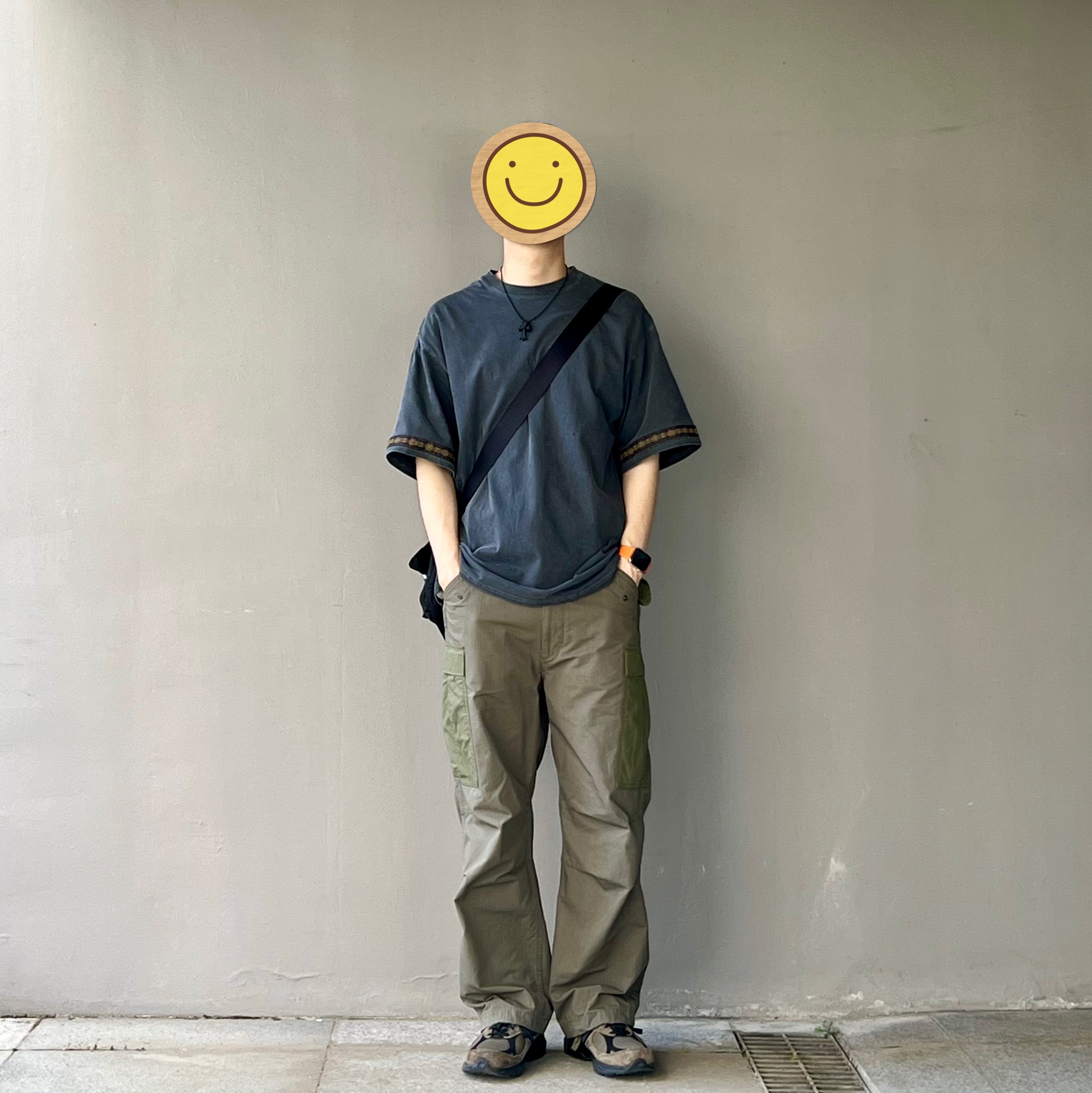 New Balance x JJJJound 990v3 Brown Black, Nanamica Cargo Pants Khaki 착용 스타일