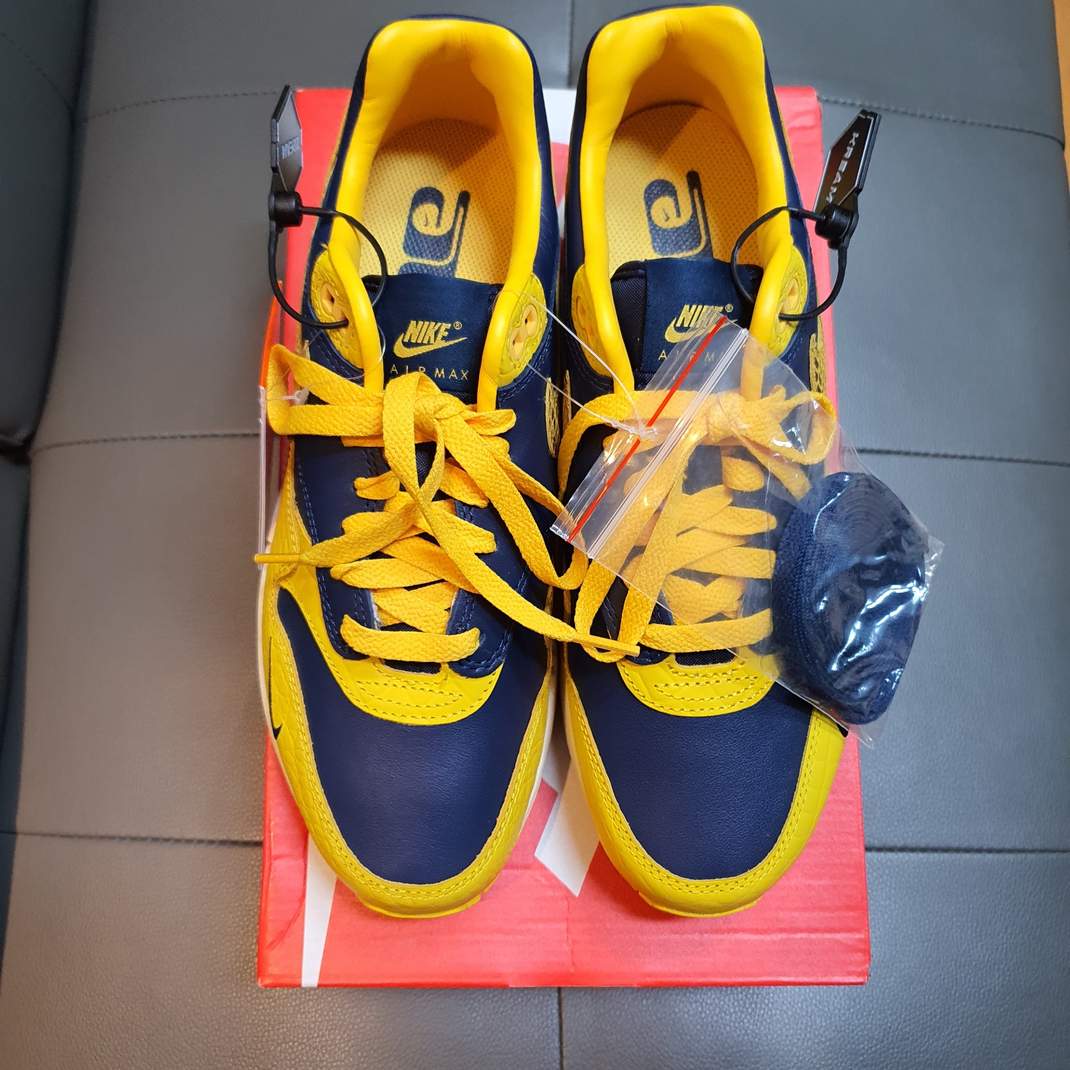 (W) Nike Air Max 1 Premium Head to Head 착용 스타일