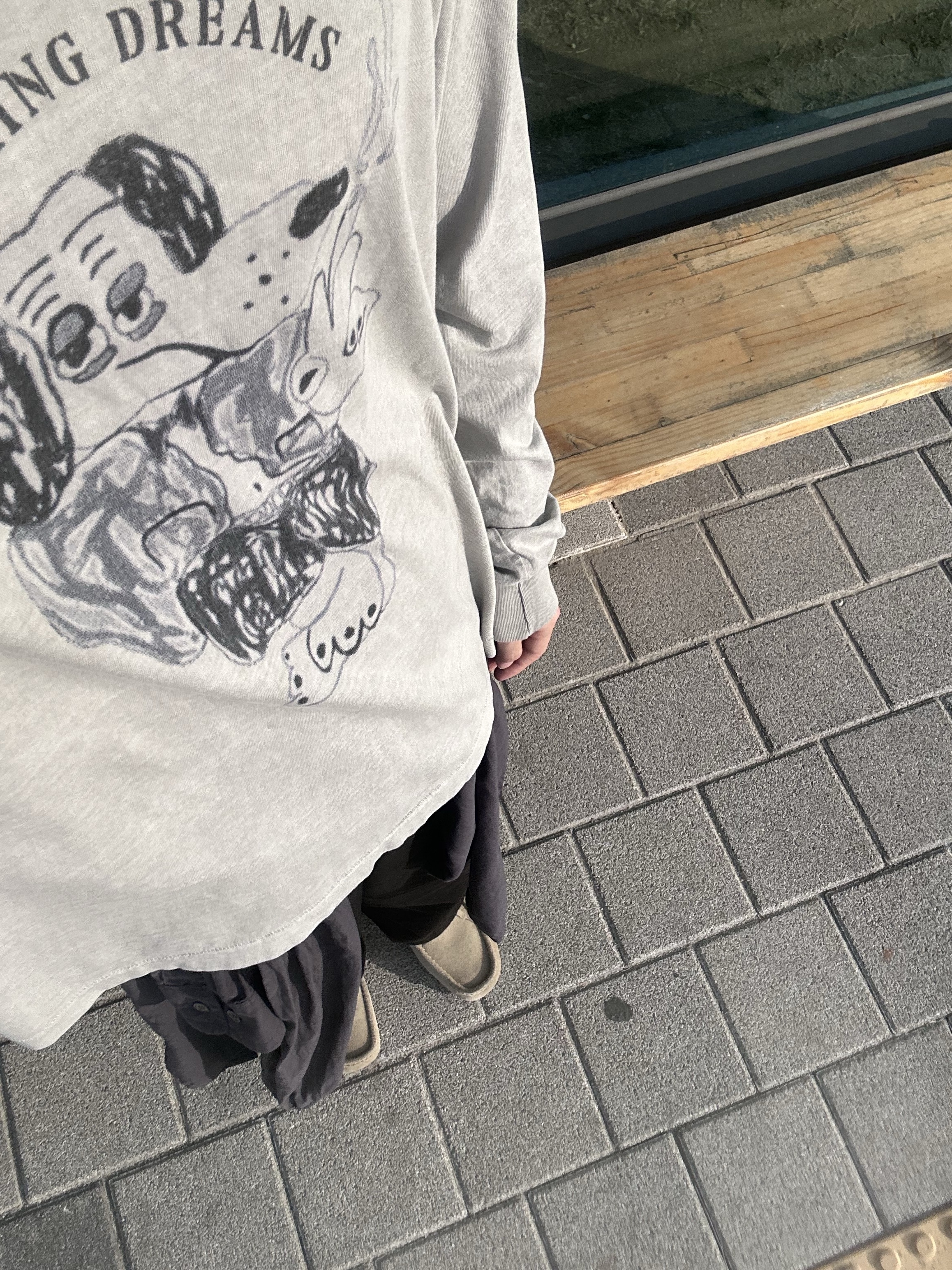 Polyteru Tenco Loosed Shirt 2.0 Dyed Purple Gray, GU Real Leather Moccasin Shoes Beige 착용 스타일 - 1