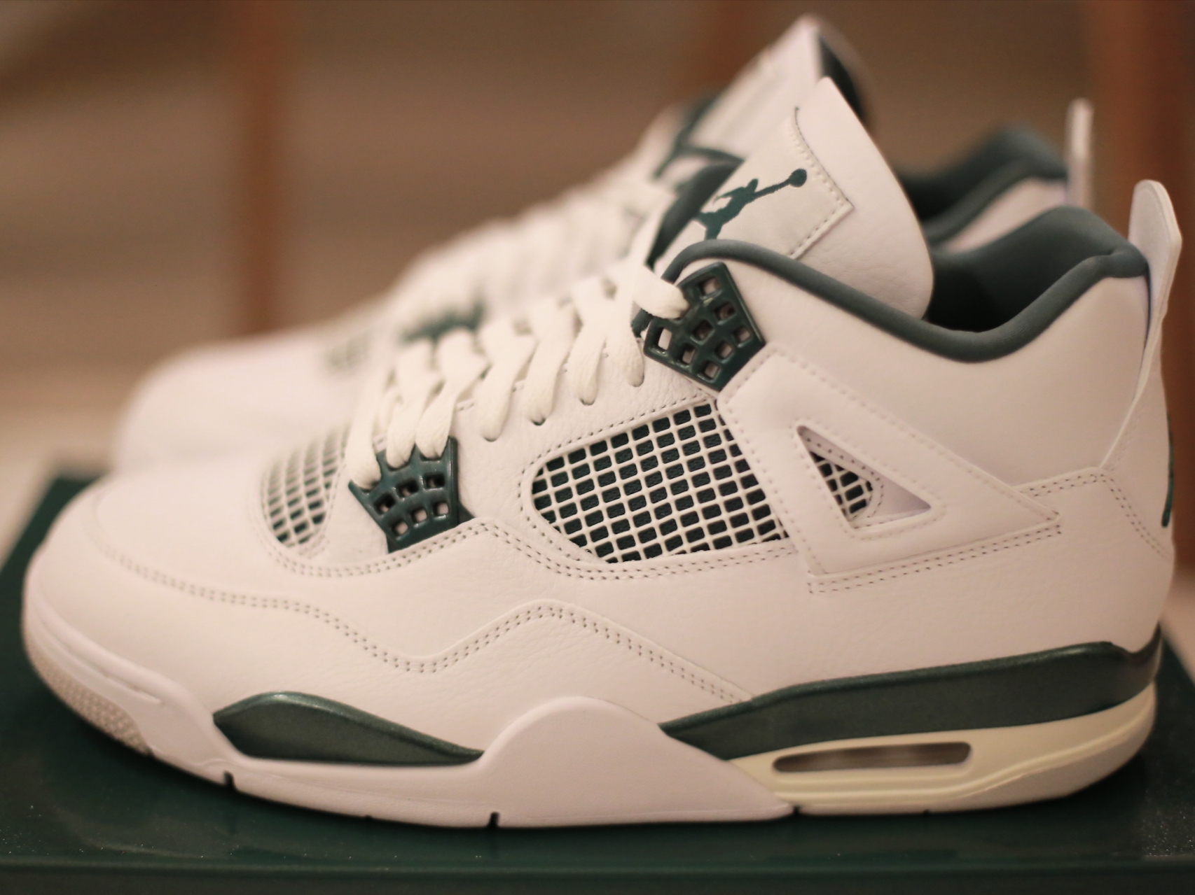 Jordan 4 Retro Oxidized Green 착용 스타일 - 1