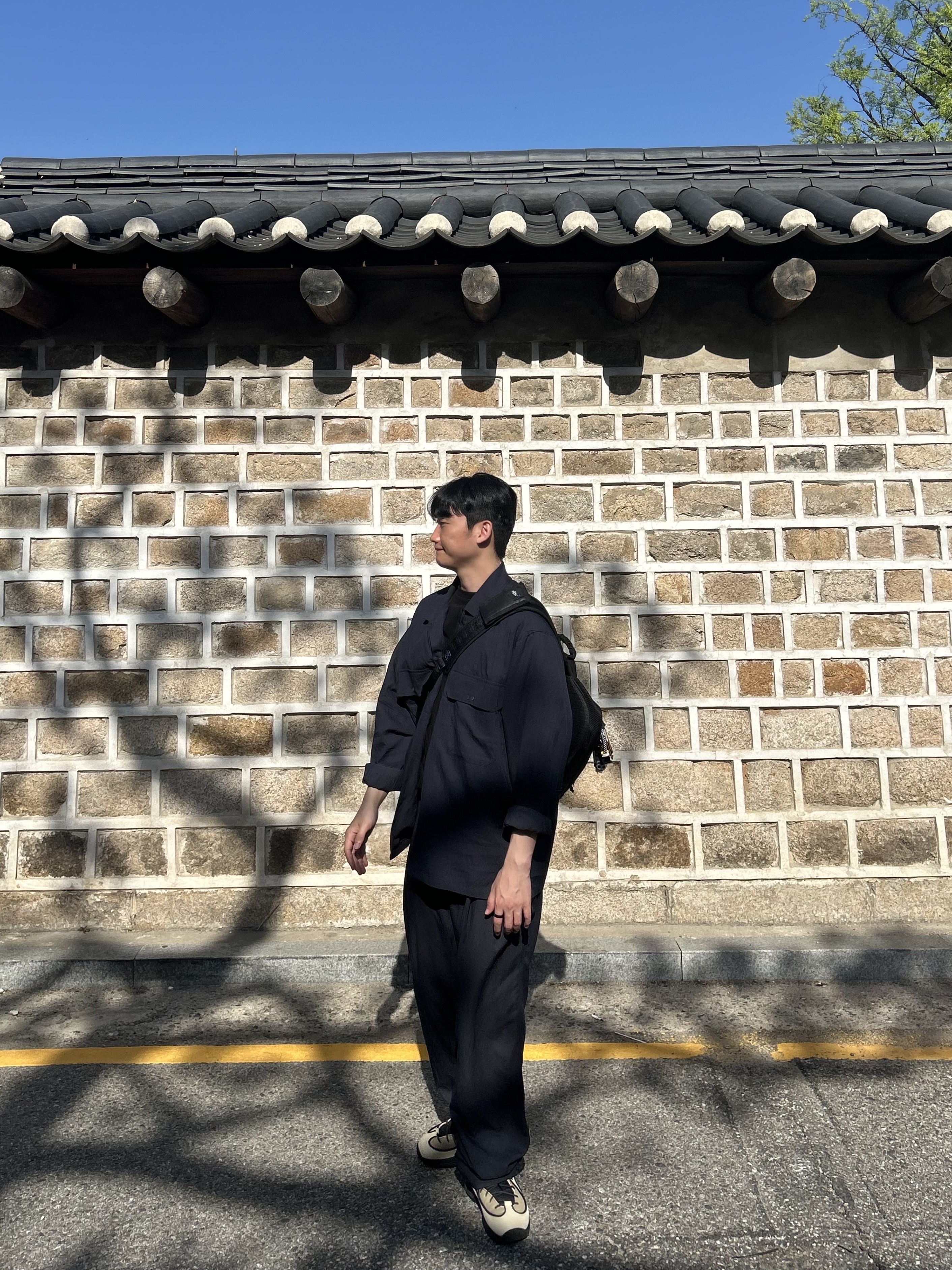 Ader Error x Eastpak Up-Down Sling Black, Nike x Stussy Air Penny II Rattan and Limestone 착용 스타일 - 4