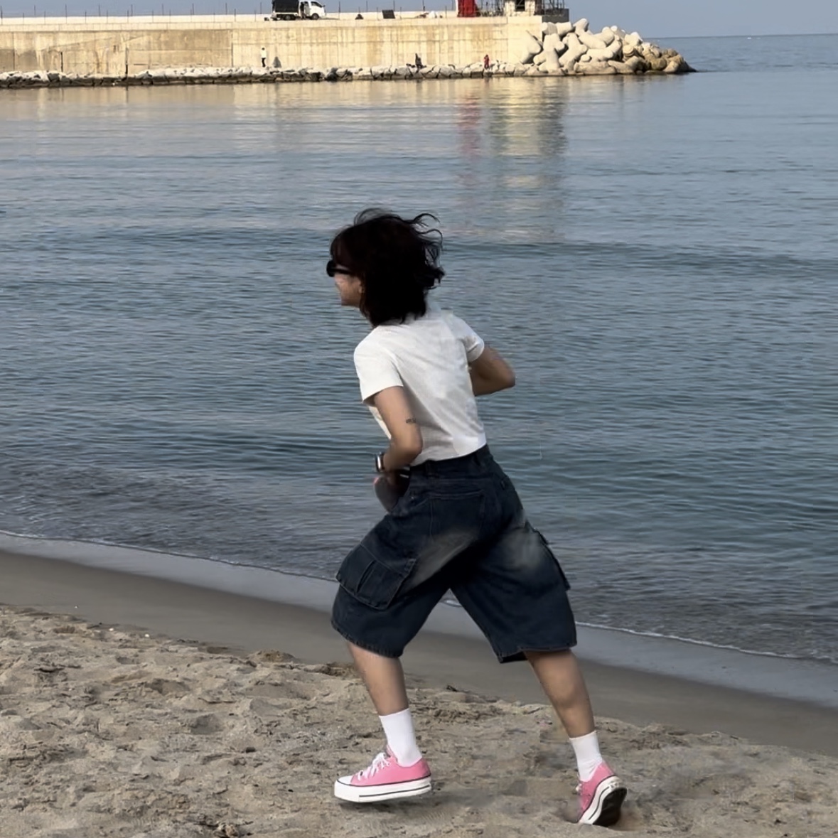 Converse Chuck 70 Ox Seasonal Color Pink 착용 스타일 - 1