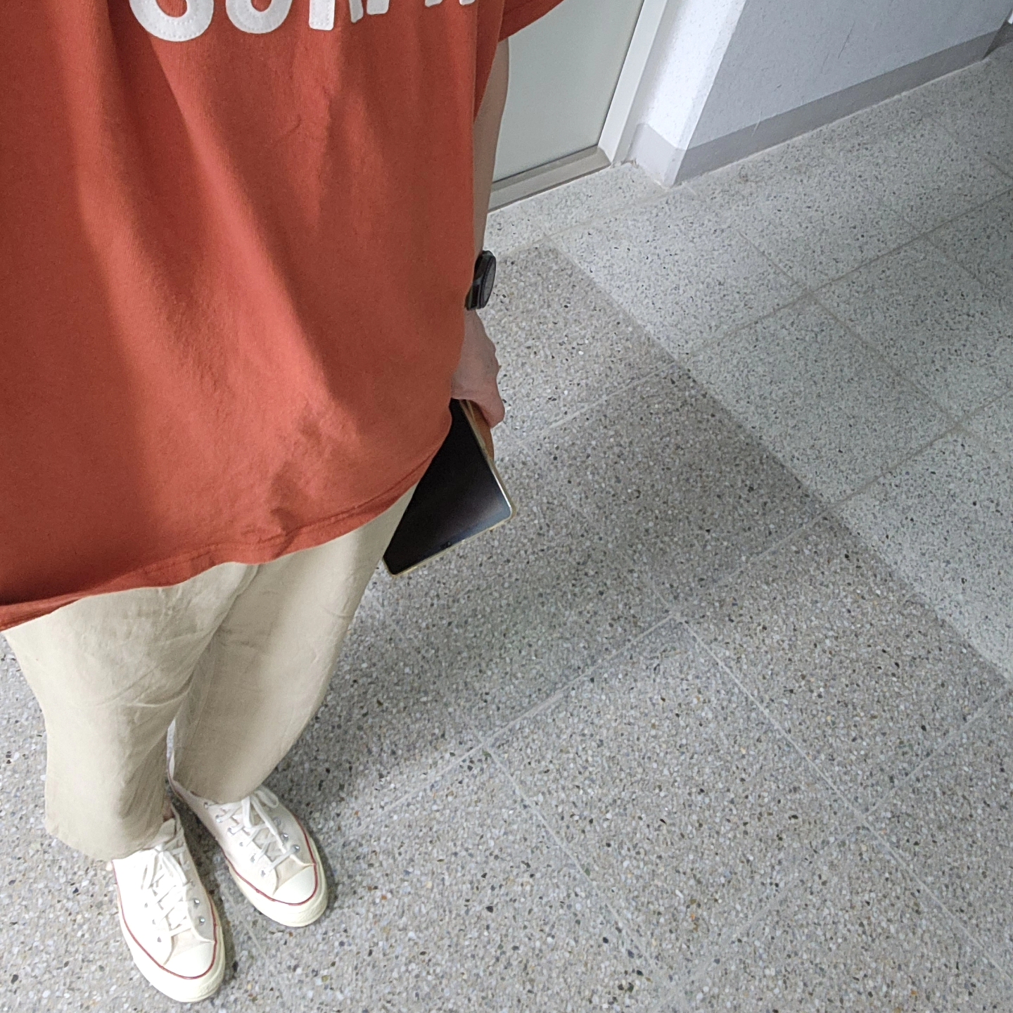 Converse Chuck 70 Ox Parchment 착용 스타일 - 1