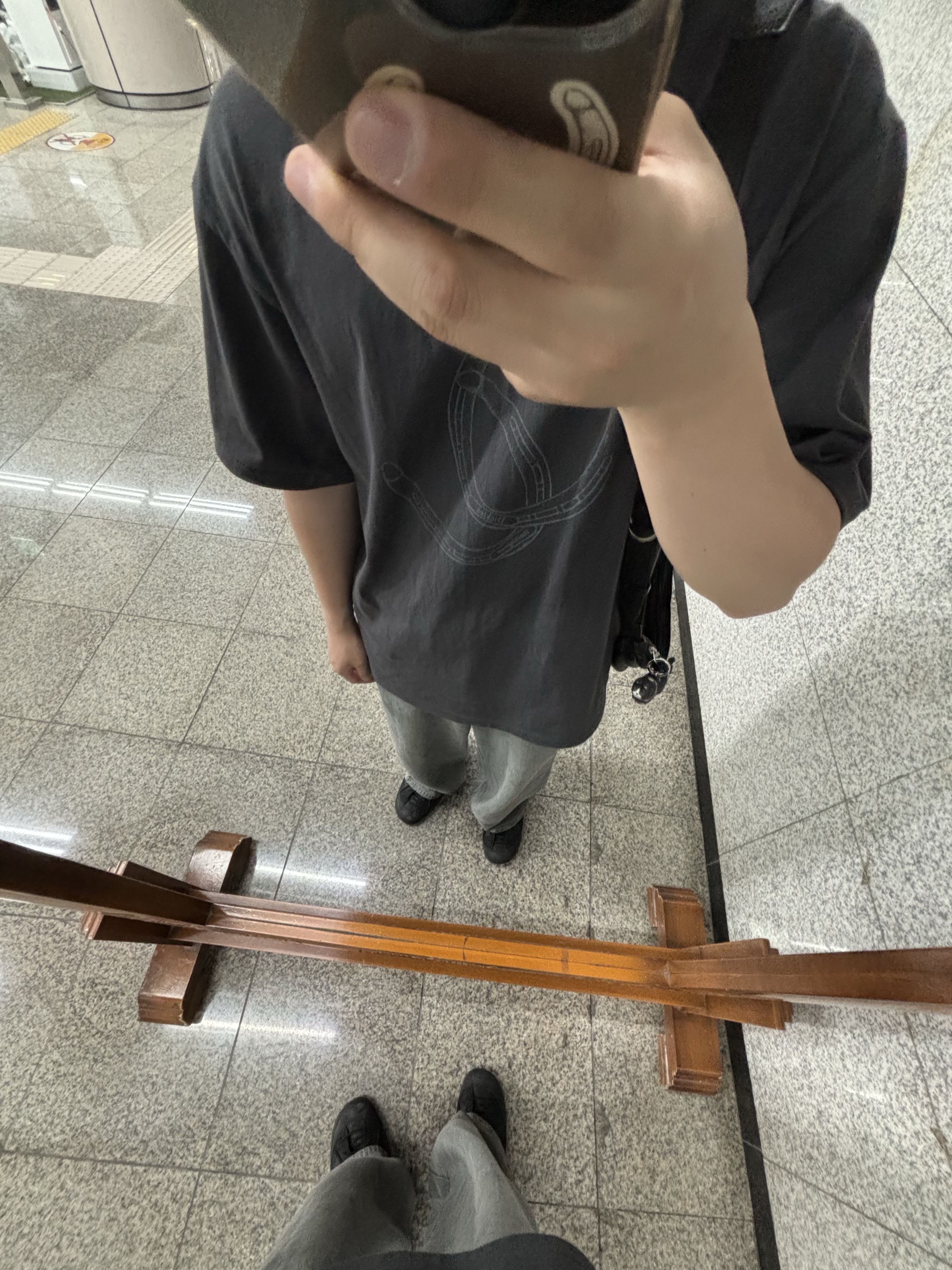 Polyteru Calf Bag Black Lambskin, Keen Jasper Rocks SP Sneakers Black 착용 스타일 - 2