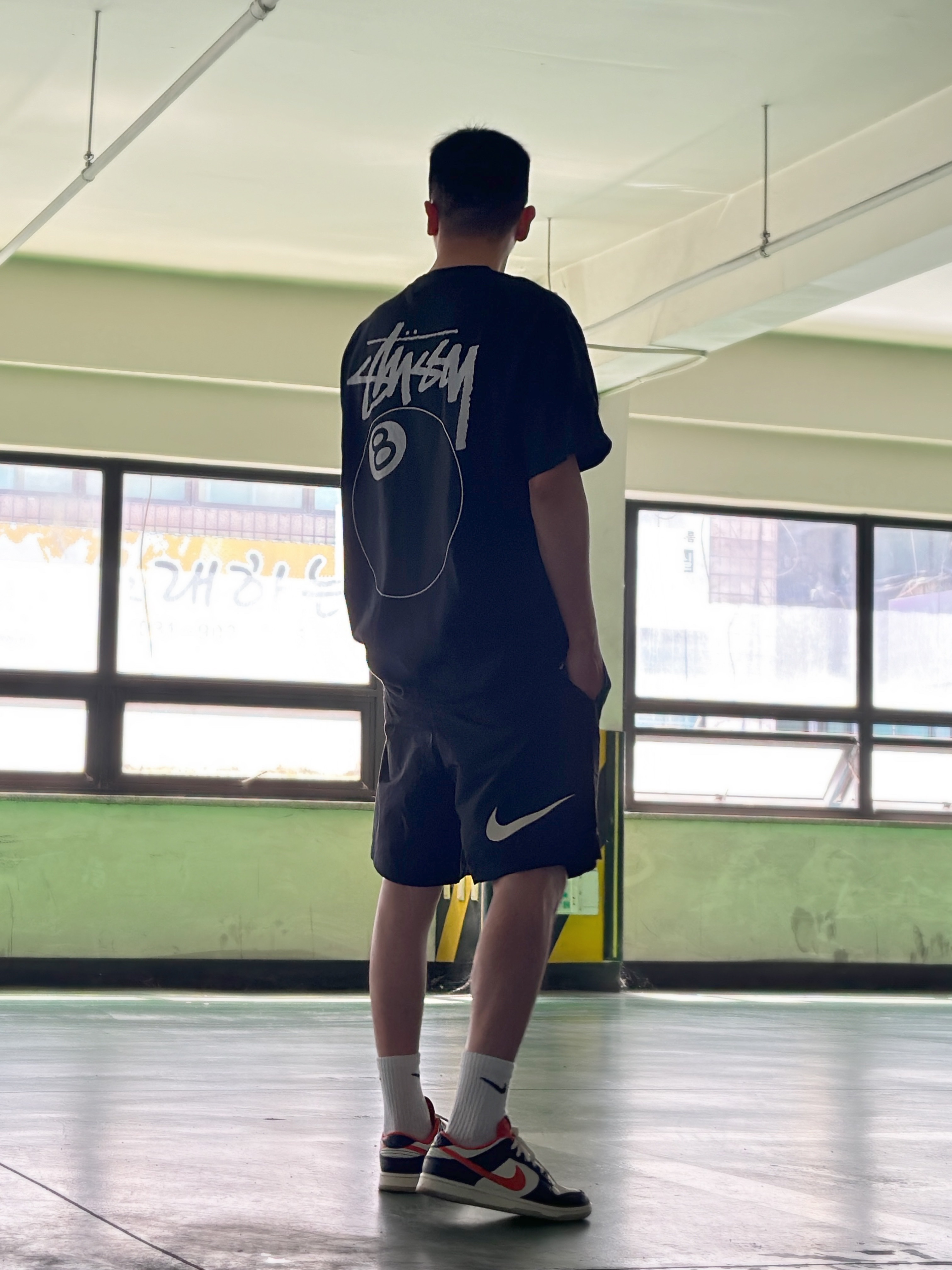 Stussy 8 Ball T-Shirt Black - 22SS, Nike x Stussy Shorts Black (FJ9167-010) 착용 스타일