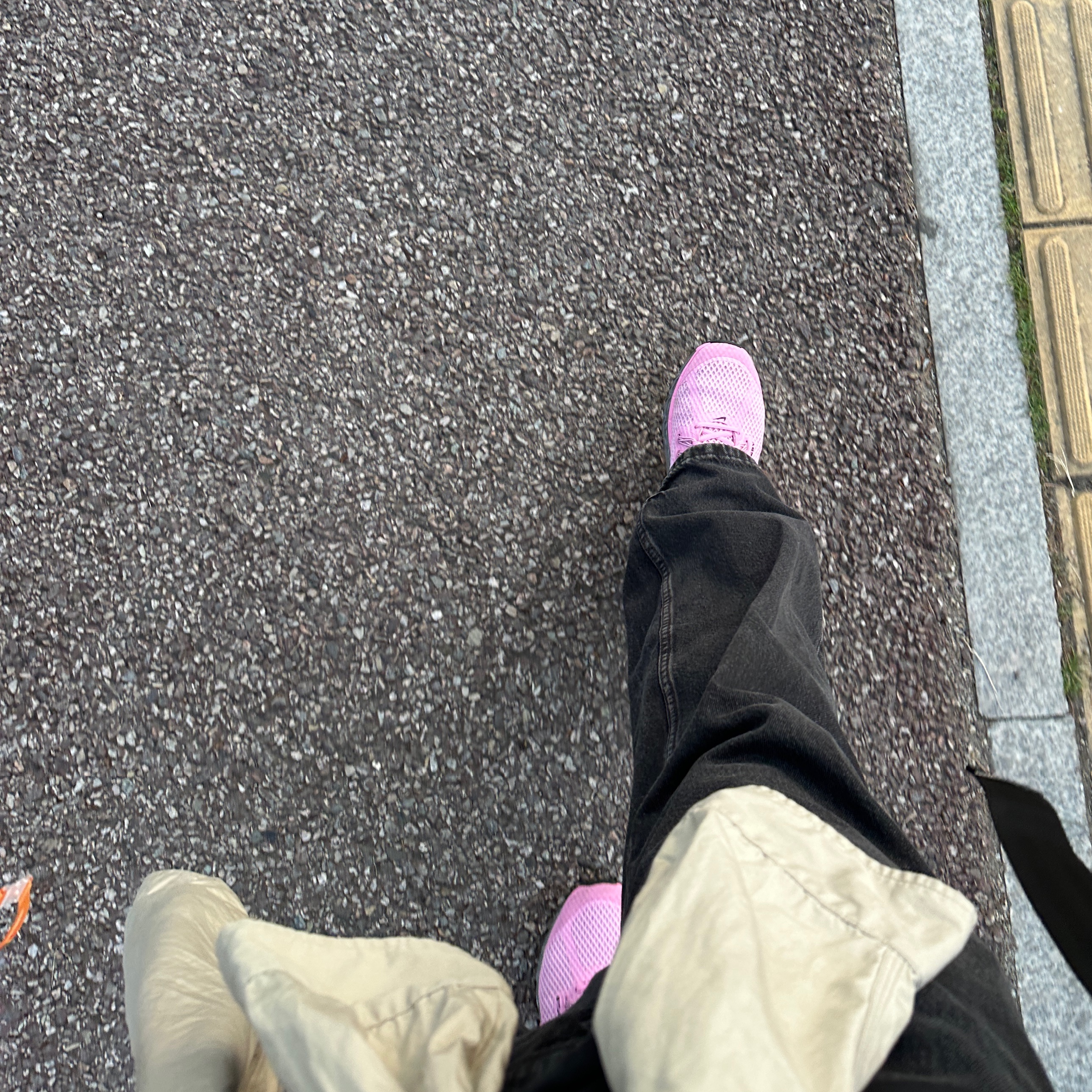 Nike x Stussy Air Max 2013 Psychic Pink 착용 스타일