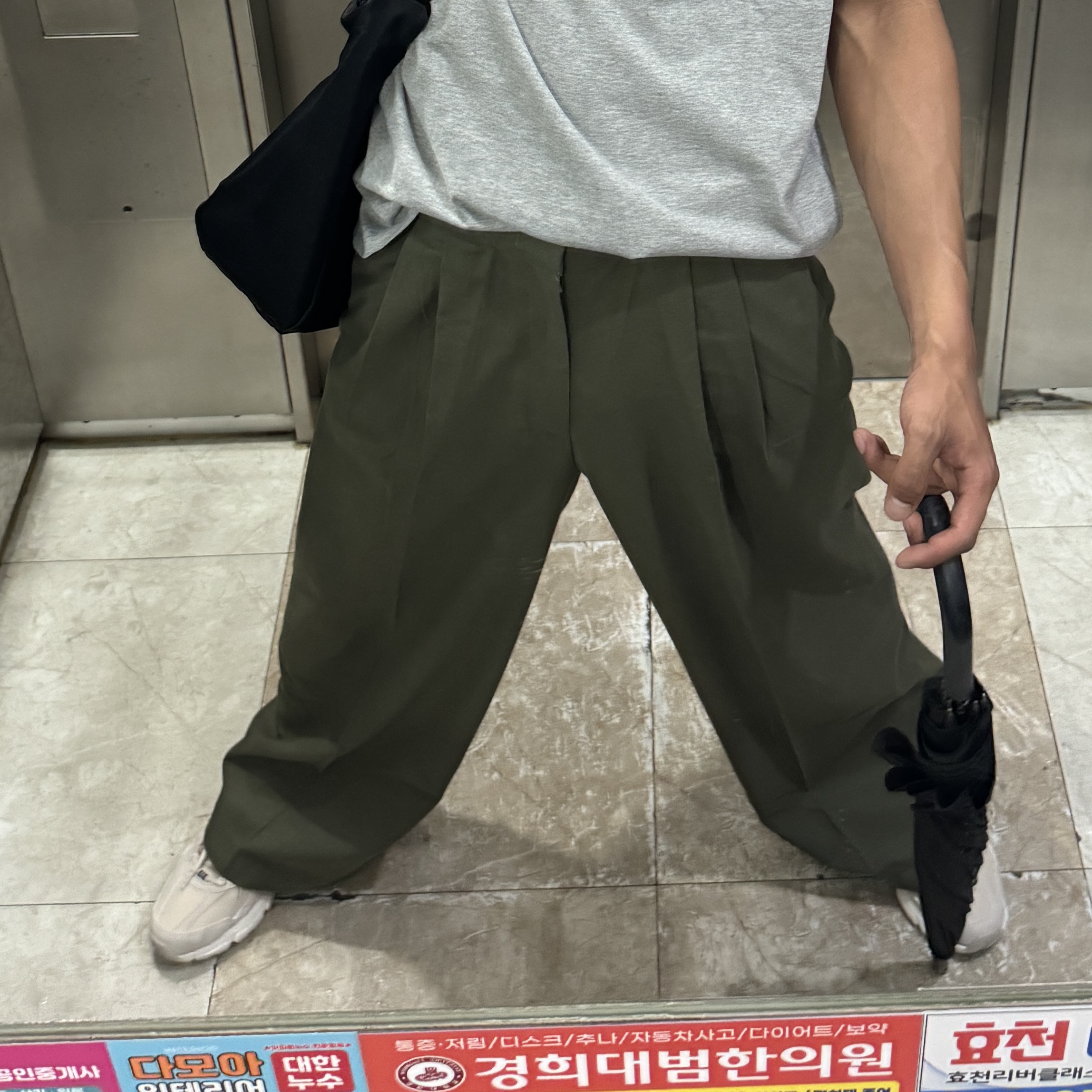 New Balance 530 Ivory 착용 스타일