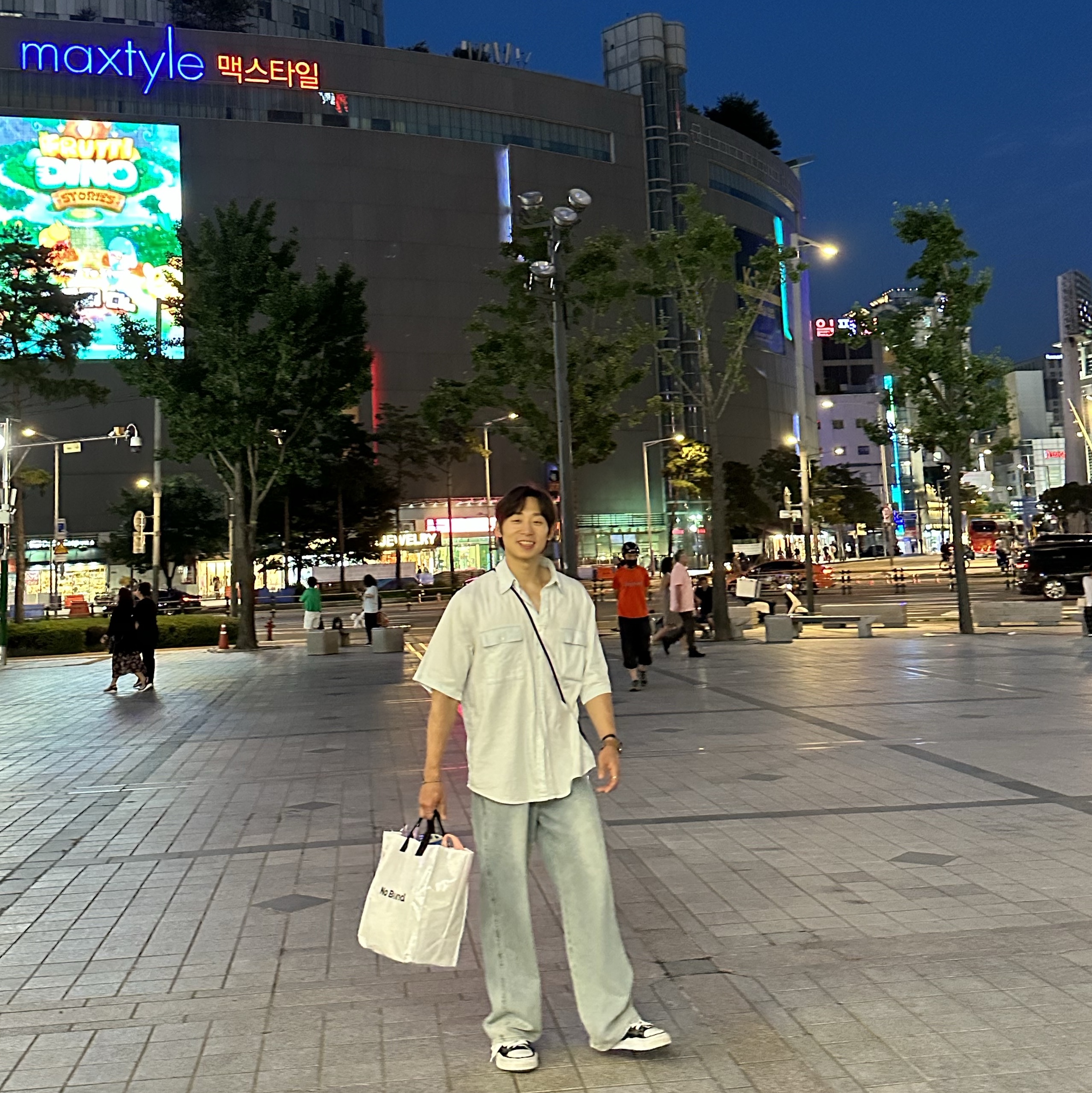 Maison Mihara Yasuhiro Peterson OG Sole Canvas Low Sneakers Black, Polyteru Human Index Index Sweatpants Gray 착용 스타일 - 1