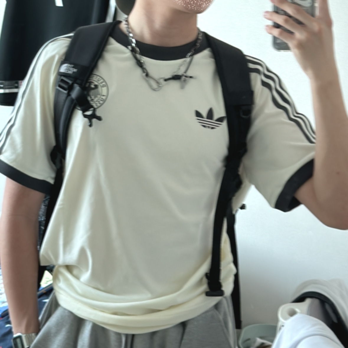 Adidas German Adicolor Classic 3-Stripes T-Shirt Off White - KR Sizing 착용 스타일