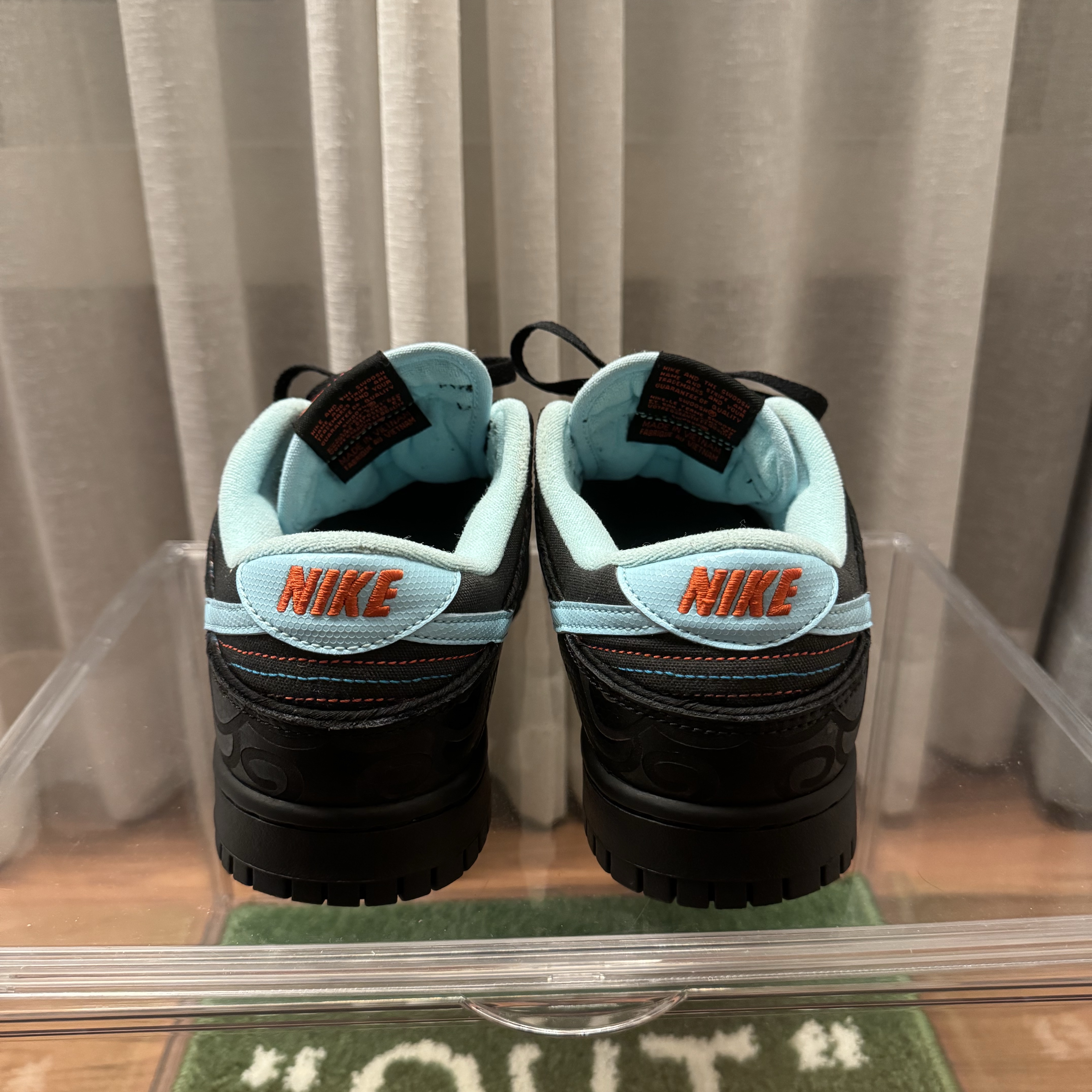 Nike x Tiffany & Co. Air Force 1 Low SP 1837, Nike Dunk Low Retro SE Barber Shop Black 착용 스타일 - 9