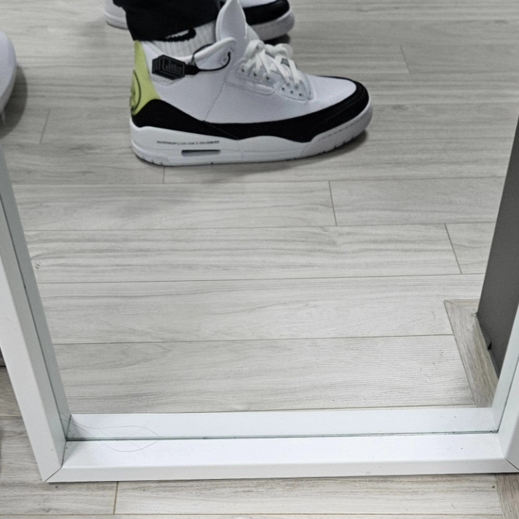 Jordan 3 x Fragment Retro SP White Black 착용 스타일 - 1