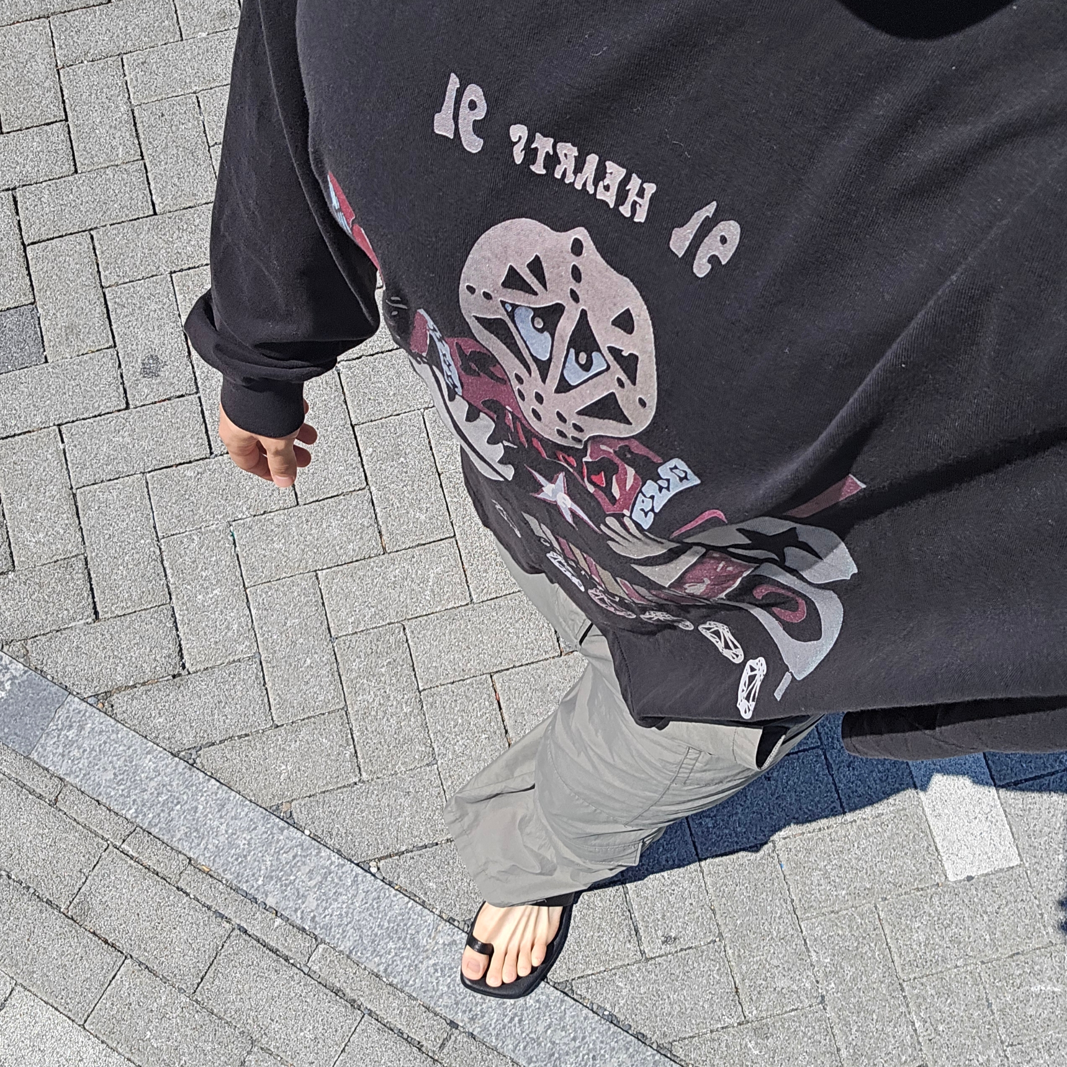 Polyteru x HANK Long Sleeve Devils 91 Bleached Black - 24SS 착용 스타일 - 1