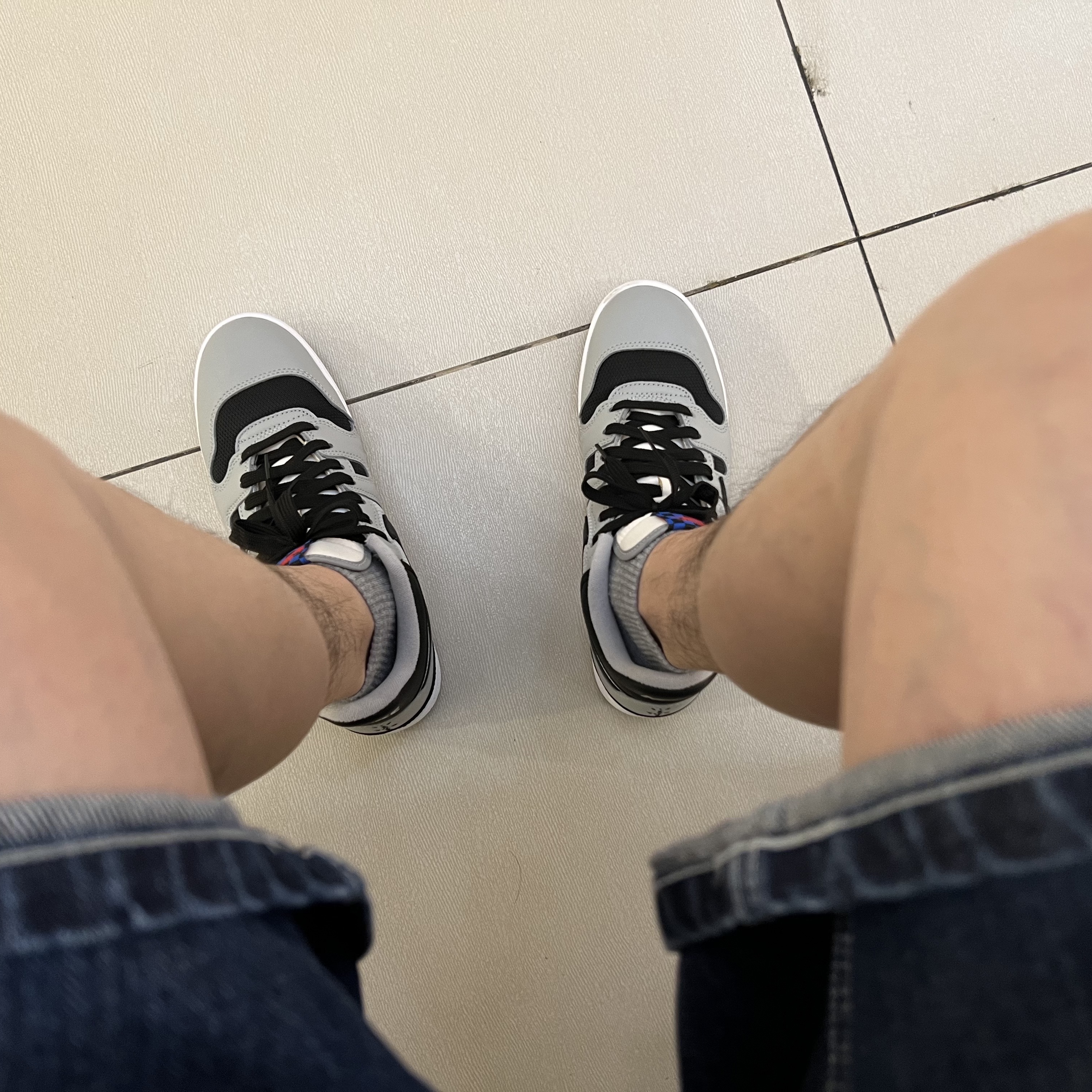 Supreme x Nike Denim Short Indigo - 24SS, Nike x Travis Scott Mac Attack SP Light Smoke Grey 착용 스타일 - 2