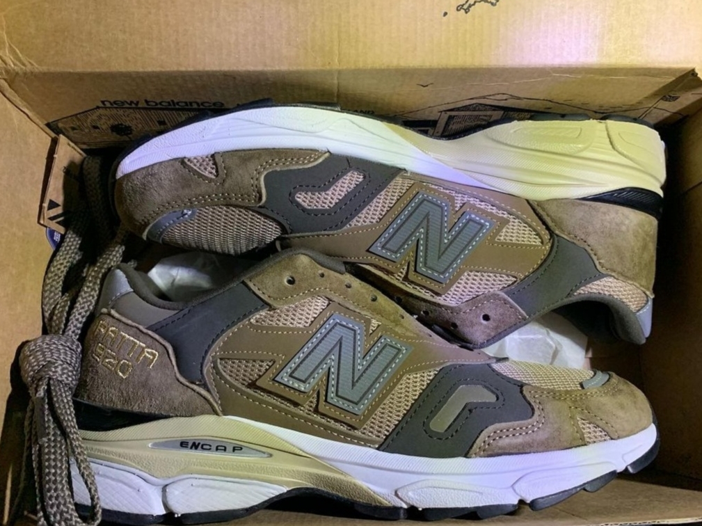 New Balance x Patta 920 Patta Green 착용 스타일