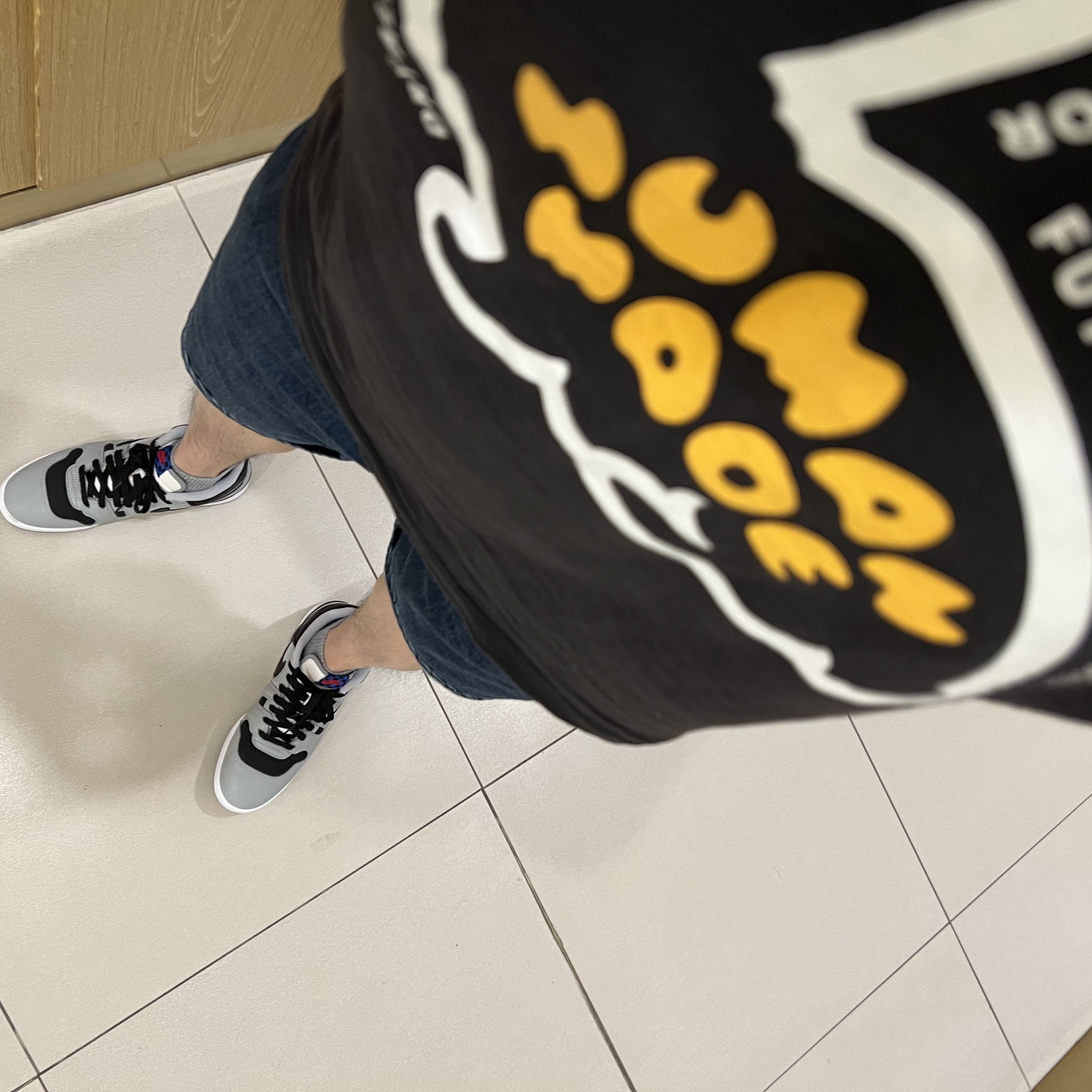 Supreme x Nike Denim Short Indigo - 24SS, Nike x Travis Scott Mac Attack SP Light Smoke Grey 착용 스타일 - 1