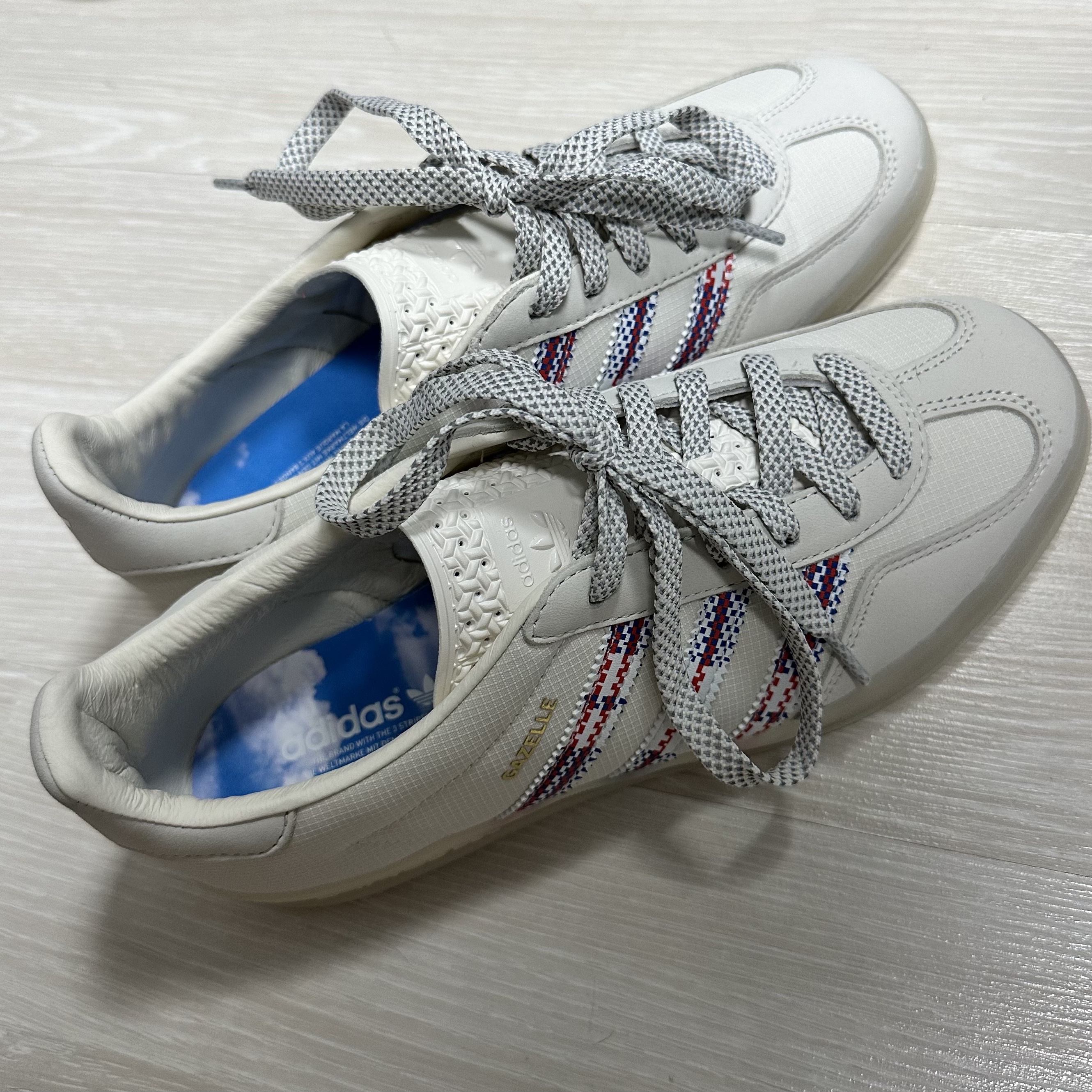 Adidas x Alwayth Gazelle Indoor Core White Supplier Colour 착용 스타일 - 3