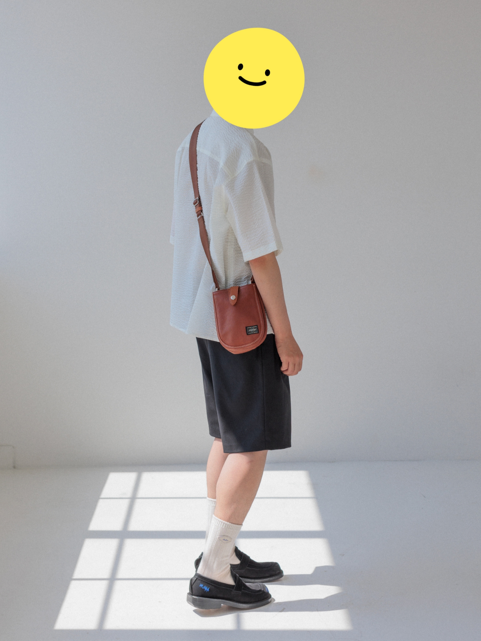 Porter Cisco Shoulder Bag S Brown 착용 스타일 - 3