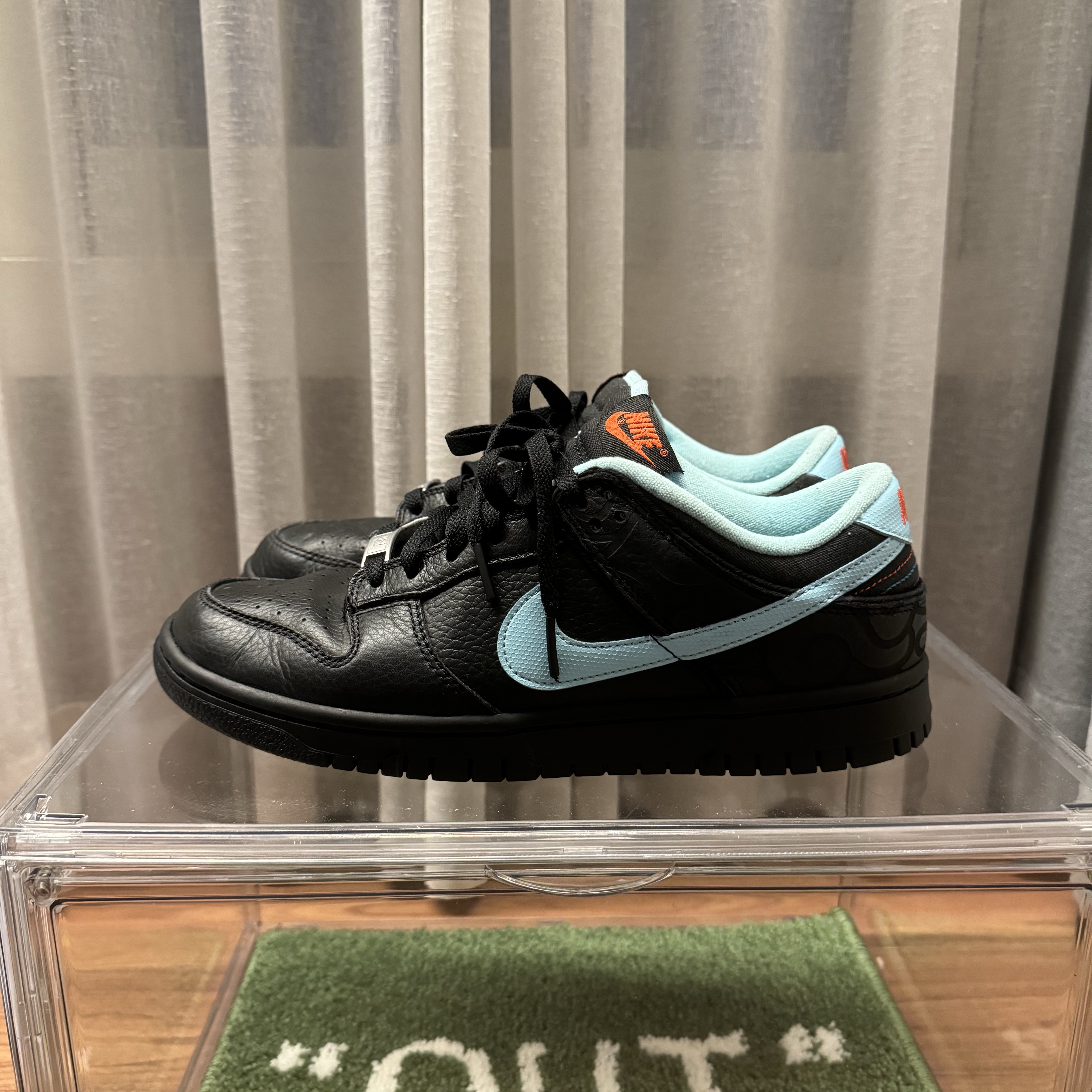 Nike x Tiffany & Co. Air Force 1 Low SP 1837, Nike Dunk Low Retro SE Barber Shop Black 착용 스타일 - 6