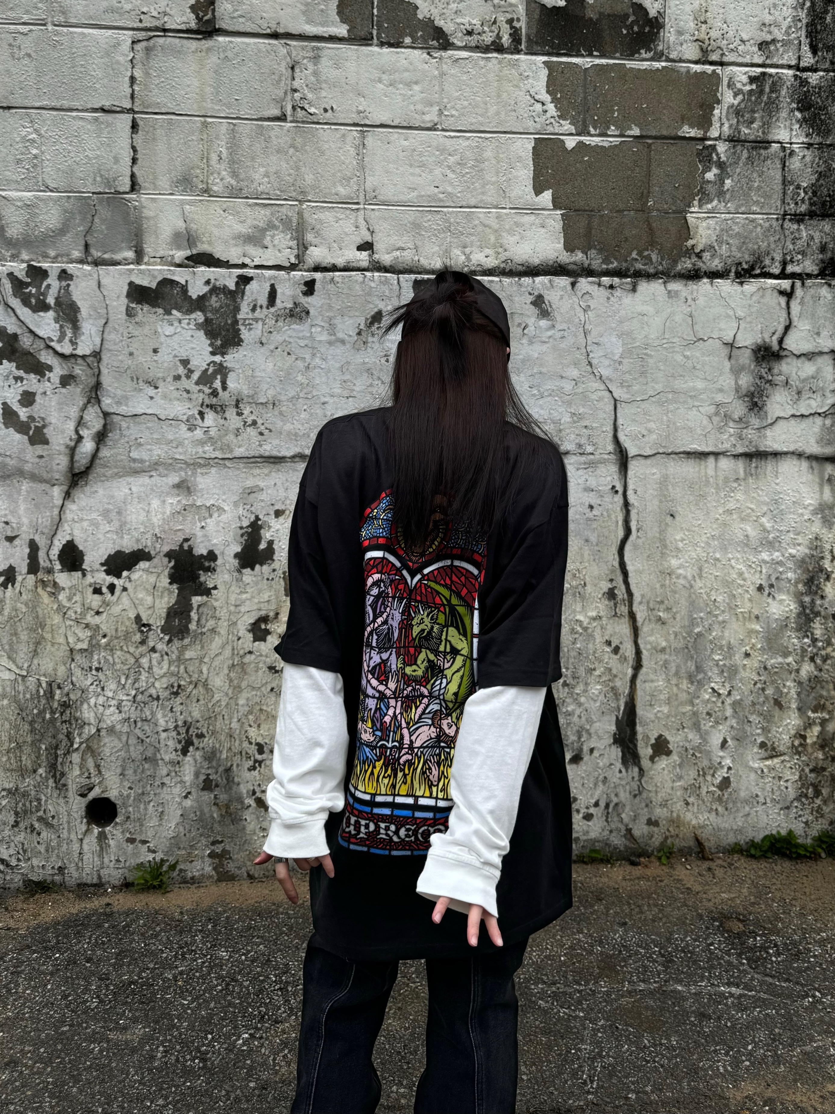 Supreme Worship T-Shirt Black - 23FW, Asics x JJJJound Gel-Kayano 14 Silver Black 착용 스타일 - 2