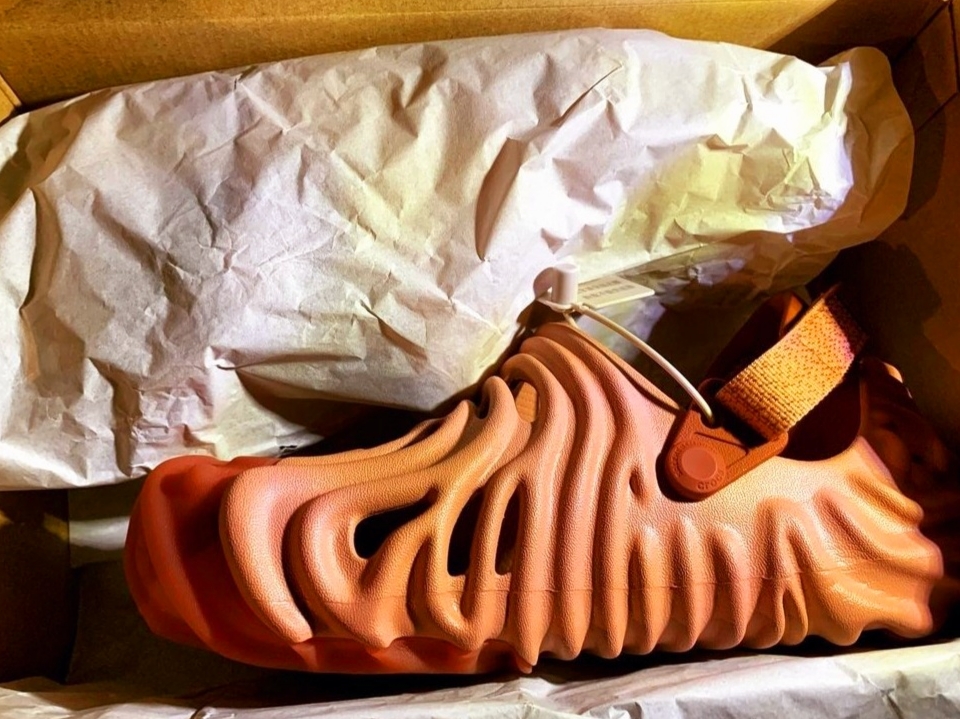 Crocs x Salehe Bembury Pollex Clog Cobbler 착용 스타일