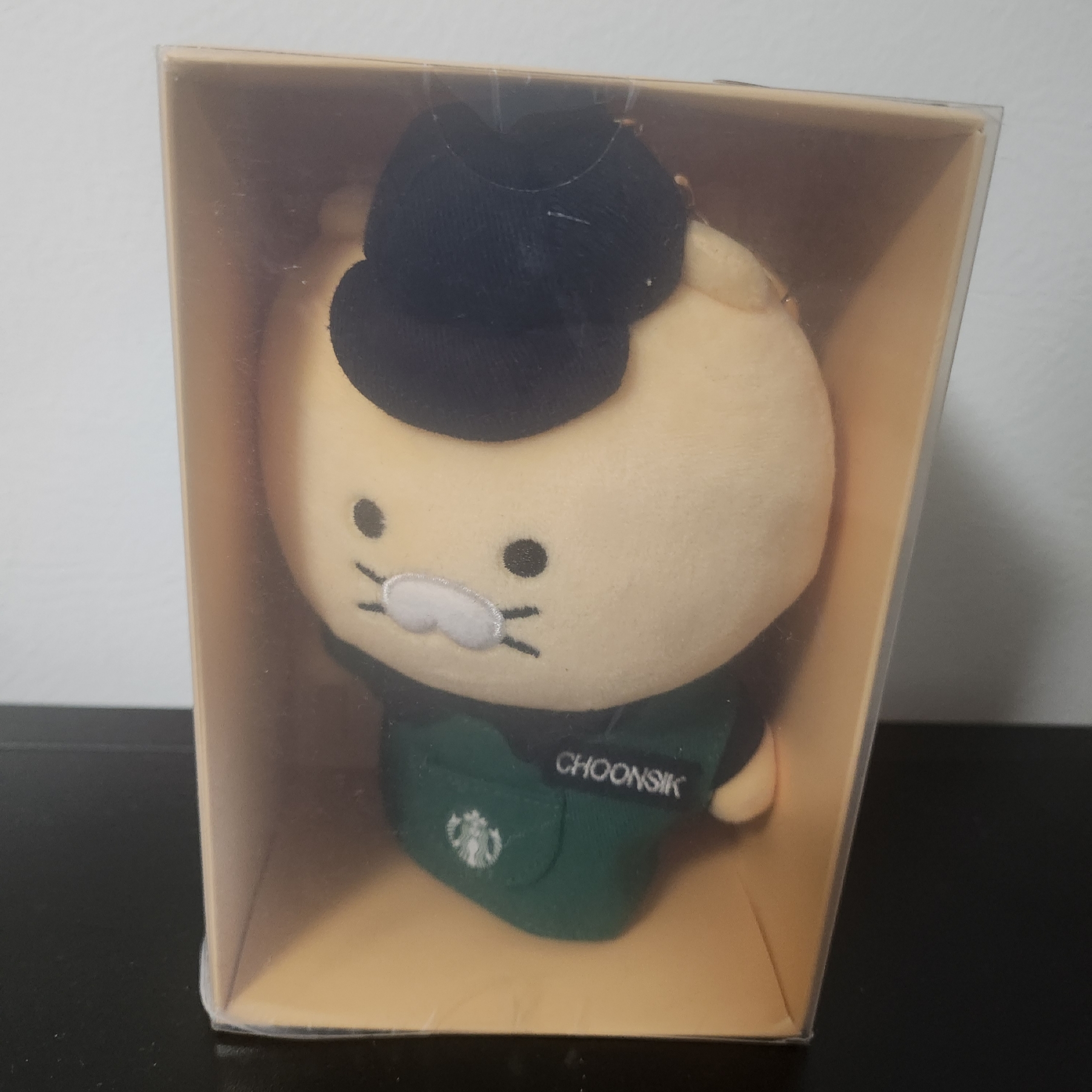 Starbucks My Buddy Choonsik Keychain 착용 스타일