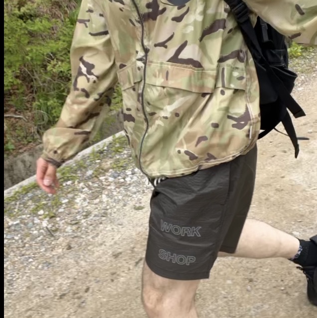 Our Legacy Work Shop Windbreaker Ripstop Camouflage, Our Legacy Work Shop Running Shorts Ripstop Washed Black 착용 스타일 - 2