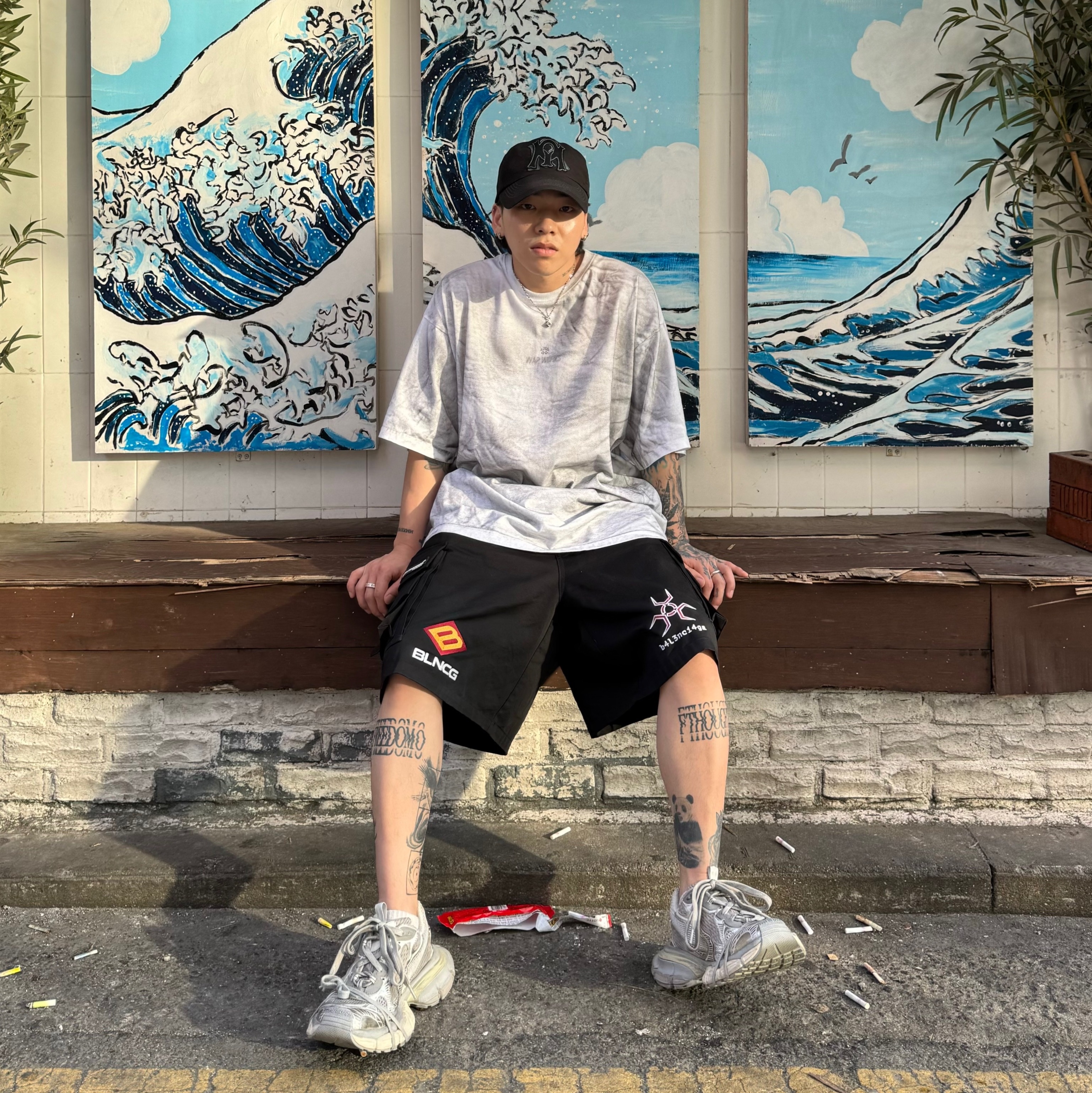 Balenciaga 3XL Sneakers Light Beige 착용 스타일 - 1