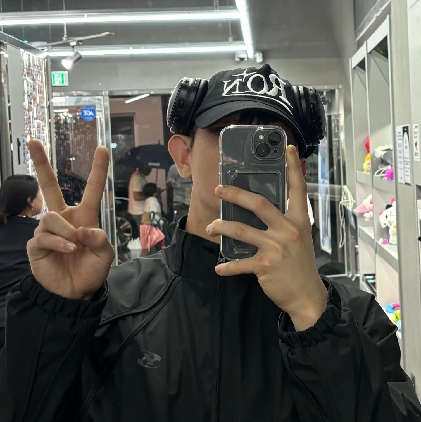 Sansan Gear Docking Jacket V2 Black - 23FW 착용 스타일