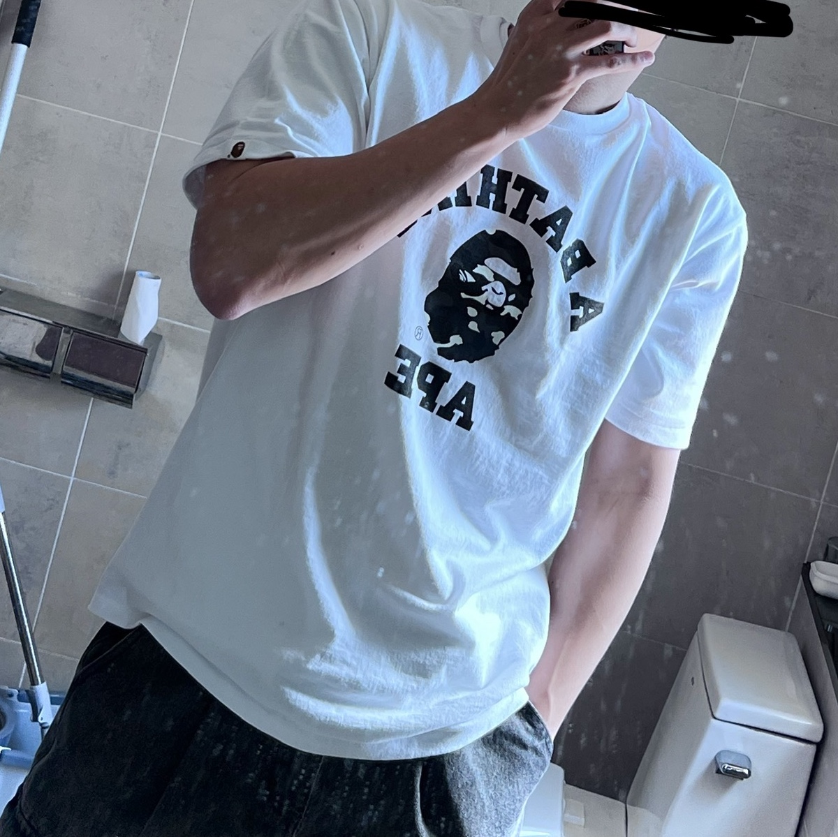 BAPE City Camo College T-Shirt White Black 착용 스타일