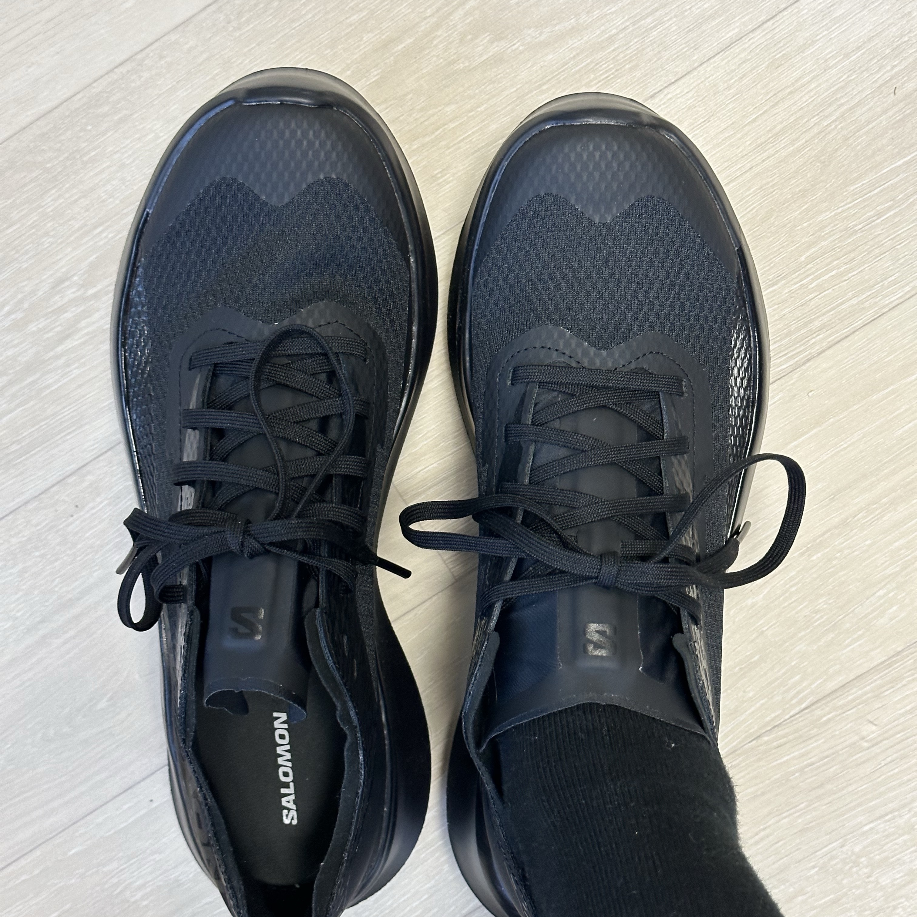 Salomon x Comme des Garcons Phantasm Platform Black 착용 스타일 - 2