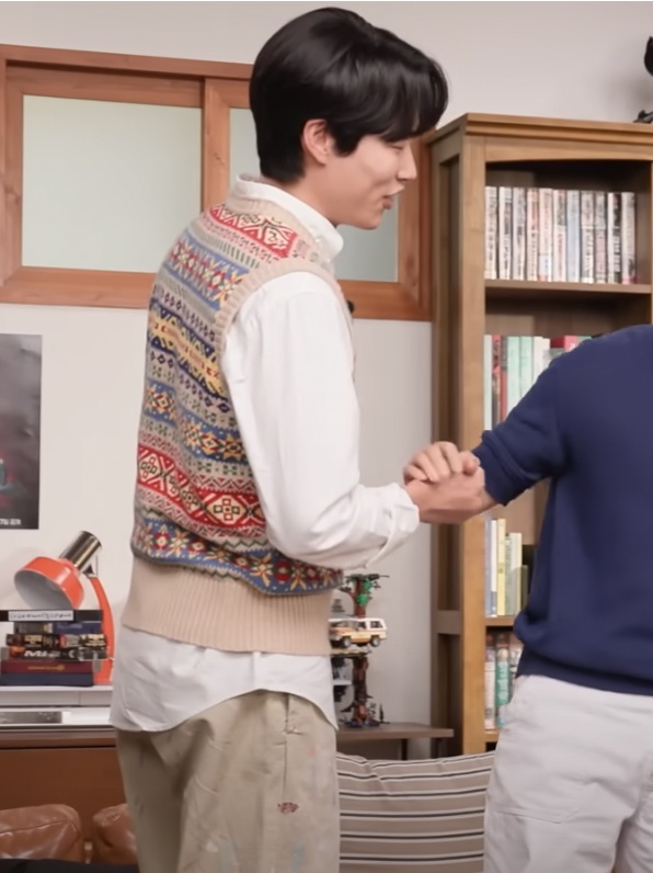 [30%적립] Polo Ralph Lauren Fair Isle Vest Beige Khaki, [30% 적립] Polo Ralph Lauren Classic Fit Garment Dyed Oxford Shirt White 착용 스타일 - 5