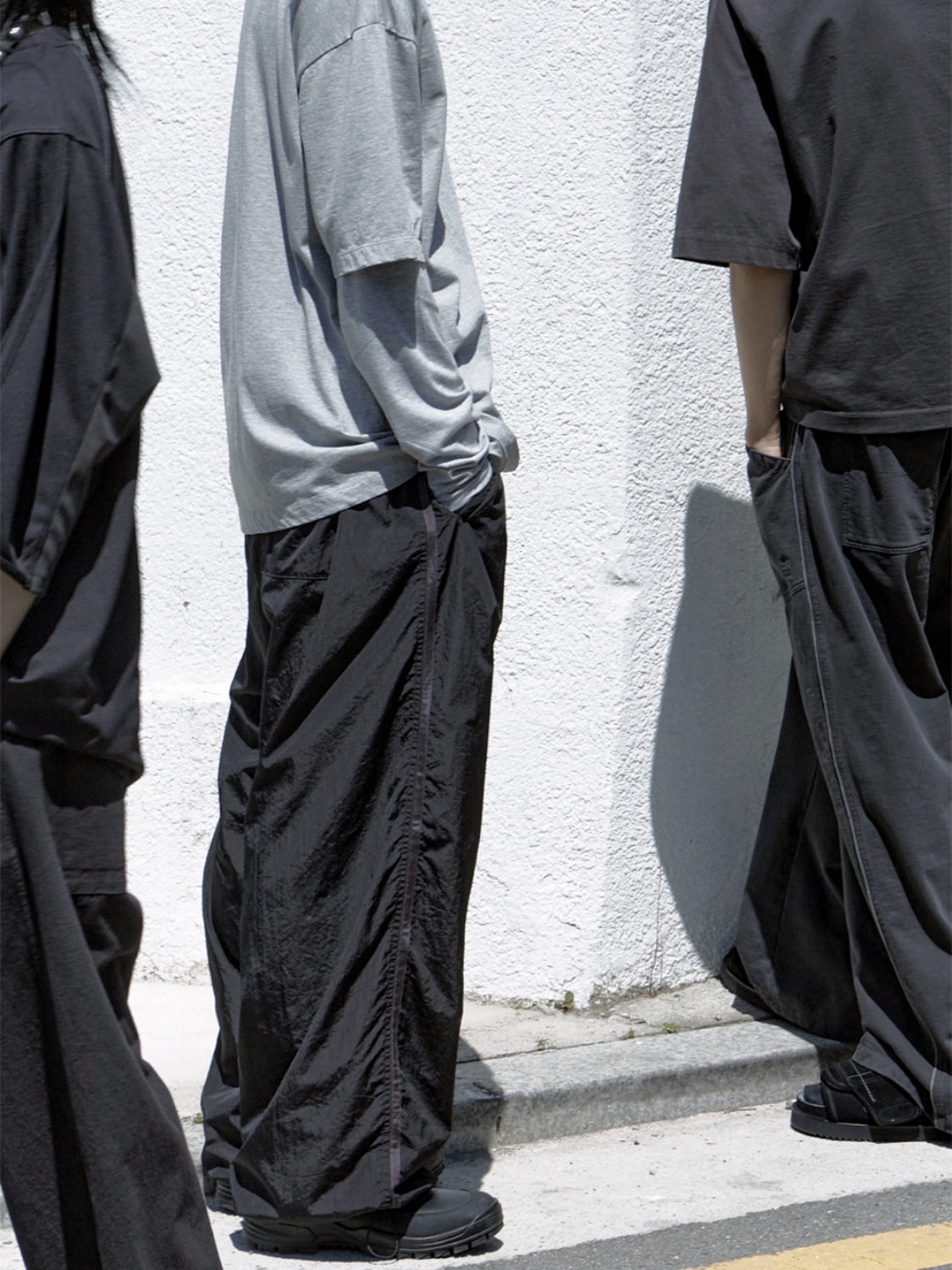 Polyteru Human Index Index Track Pants Black/Purple 착용 스타일 - 2
